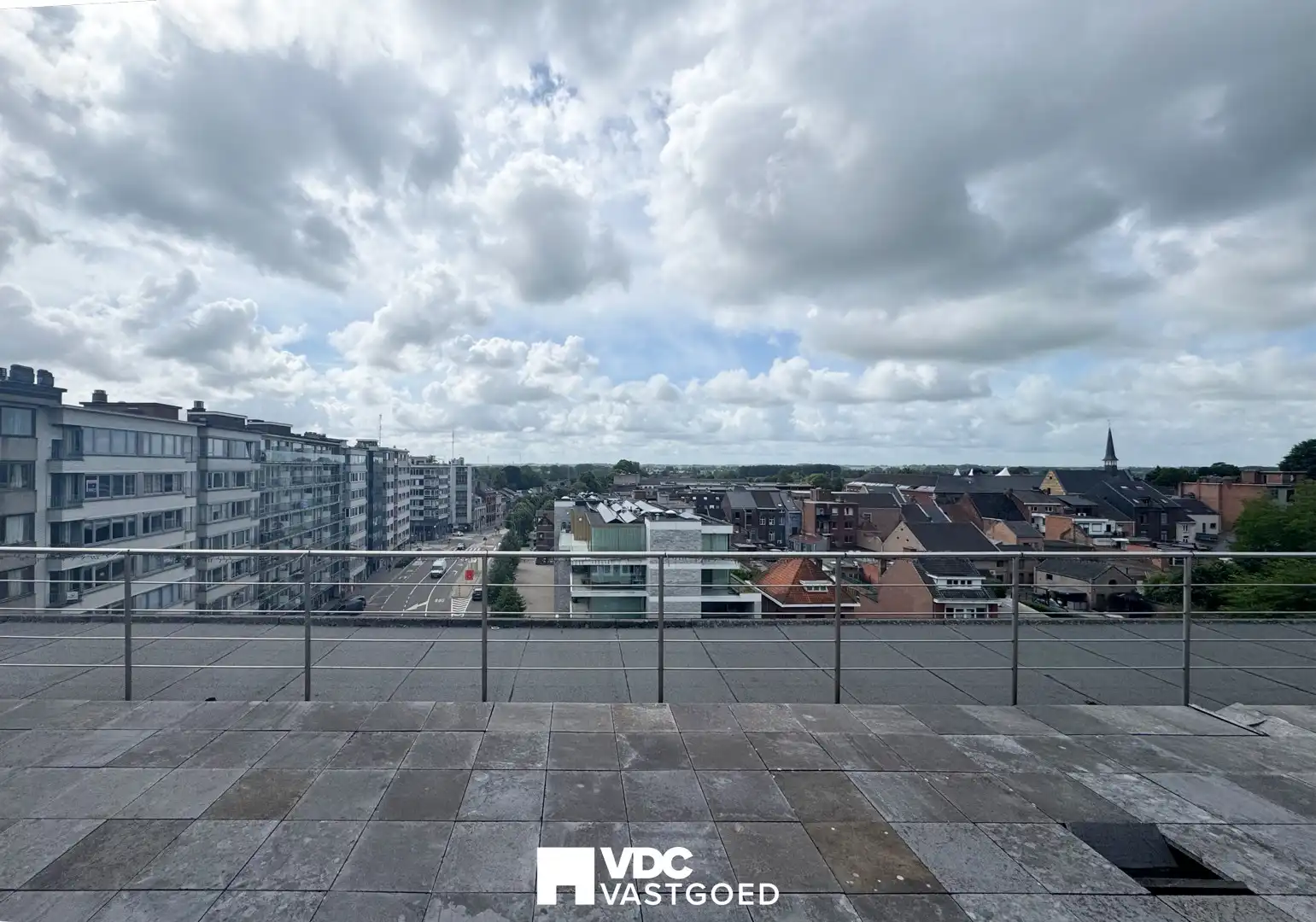 Uniek penthouse van 140 m² in het centrum van Tongeren met indrukwekkend dakterras foto 23