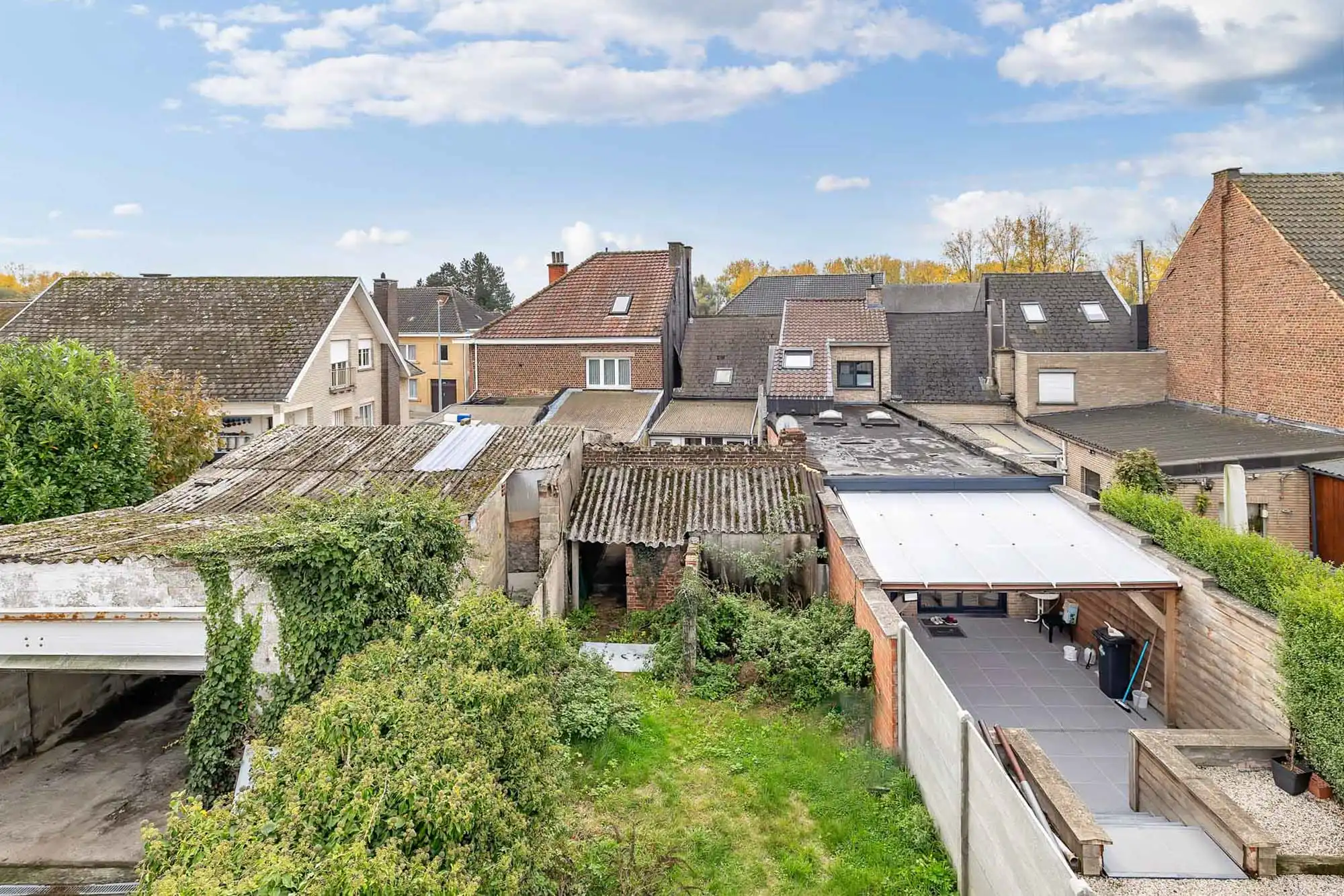 Te renoveren woning met tuin foto 14