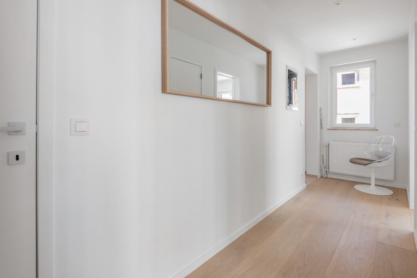 Prachtig gerenoveerd appartement met 3 slpk gelegen op 100 meter van de Zeedijk. Mogelijkheid aankoop parking foto 17