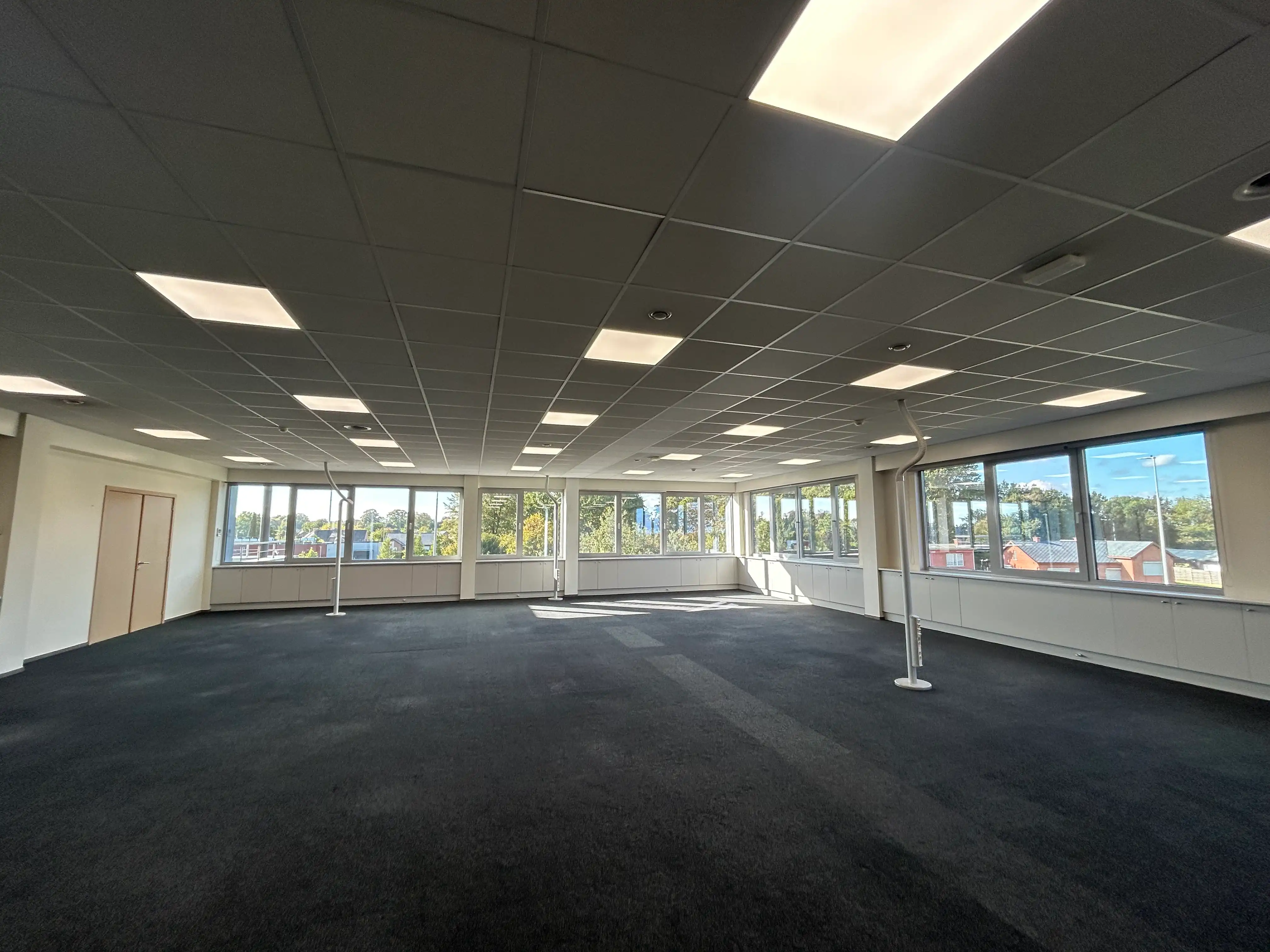Kantoren van 294 m² te huur, vlakbij het Klaverblad foto 13