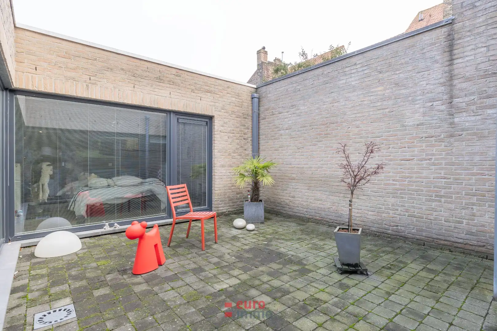 Zéér ruim appartement met 2 volwaardige slaapkamers in centrum Nieuwpoort! foto 7