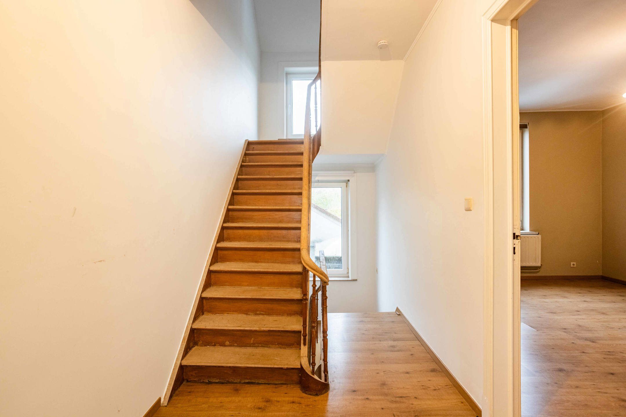 Charmante burgerwoning op een gunstige ligging. foto 11