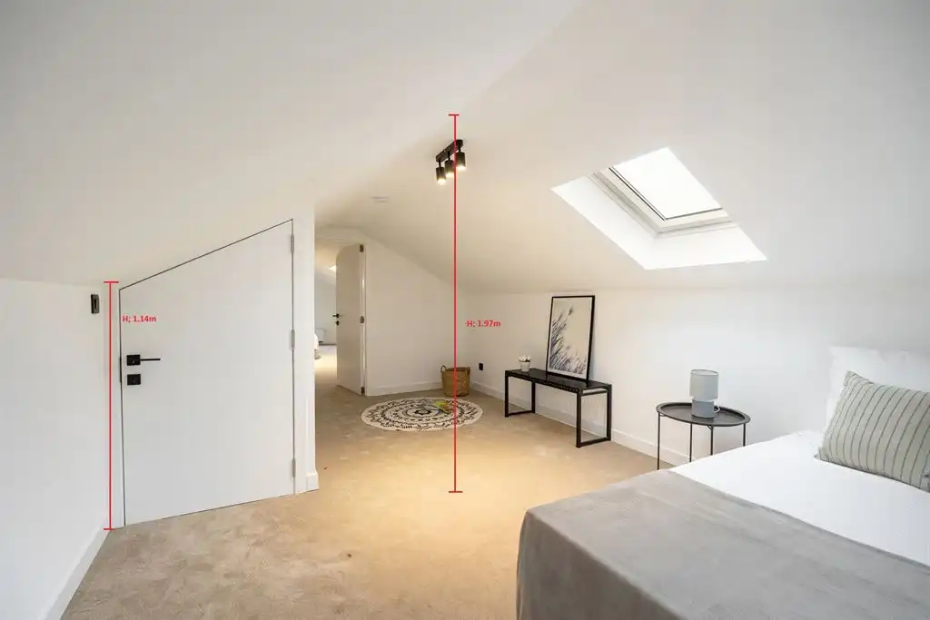 Stijlvol gerenoveerde villa met ruime tuin foto 23