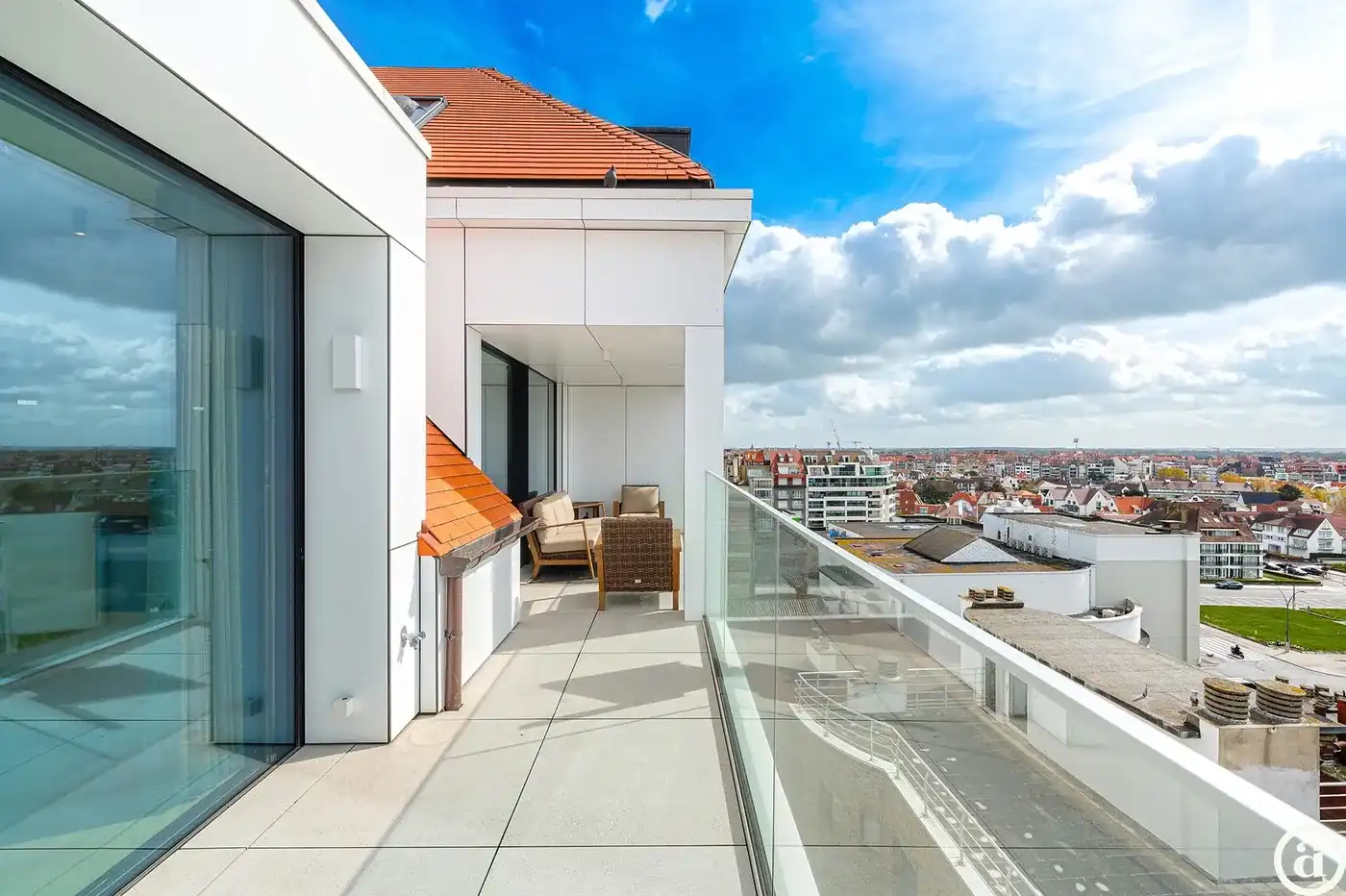 Exclusief en luxueus duplexappartement met panoramisch zicht foto 2