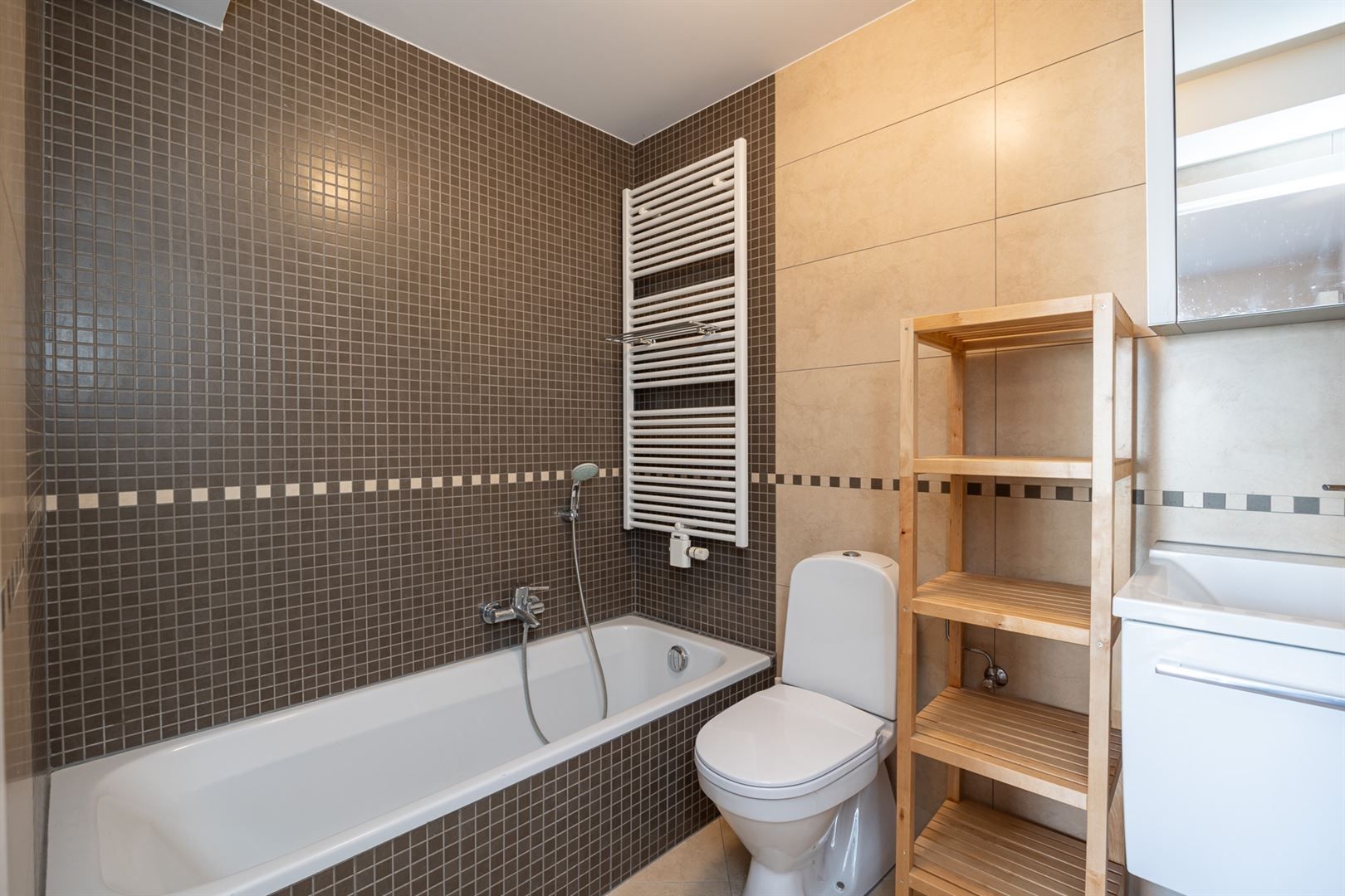 Centraal wonen met dubbele terrassen foto 21
