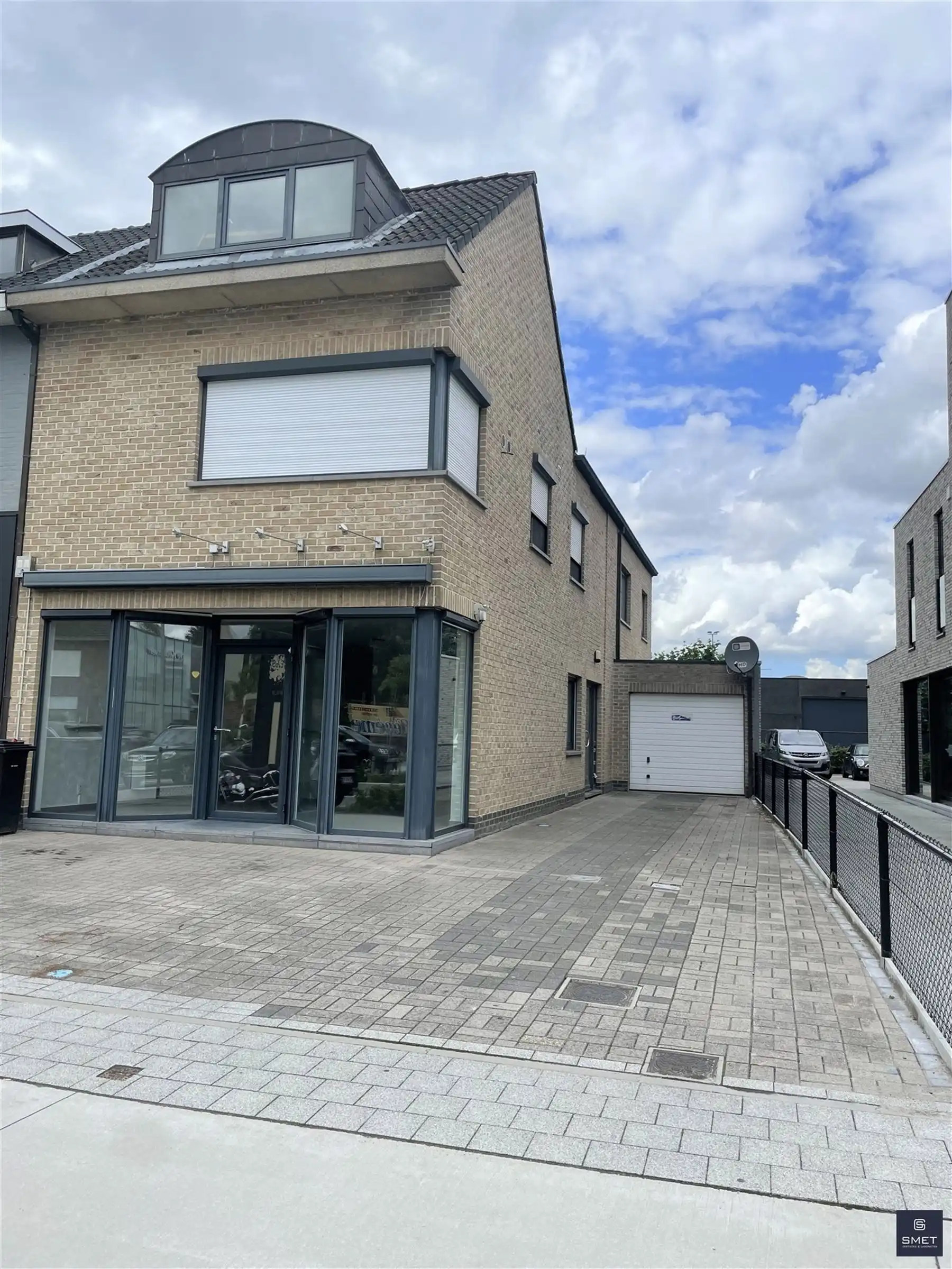Commerciële ruimte te huur Vesten 45 B - 9120 BEVEREN