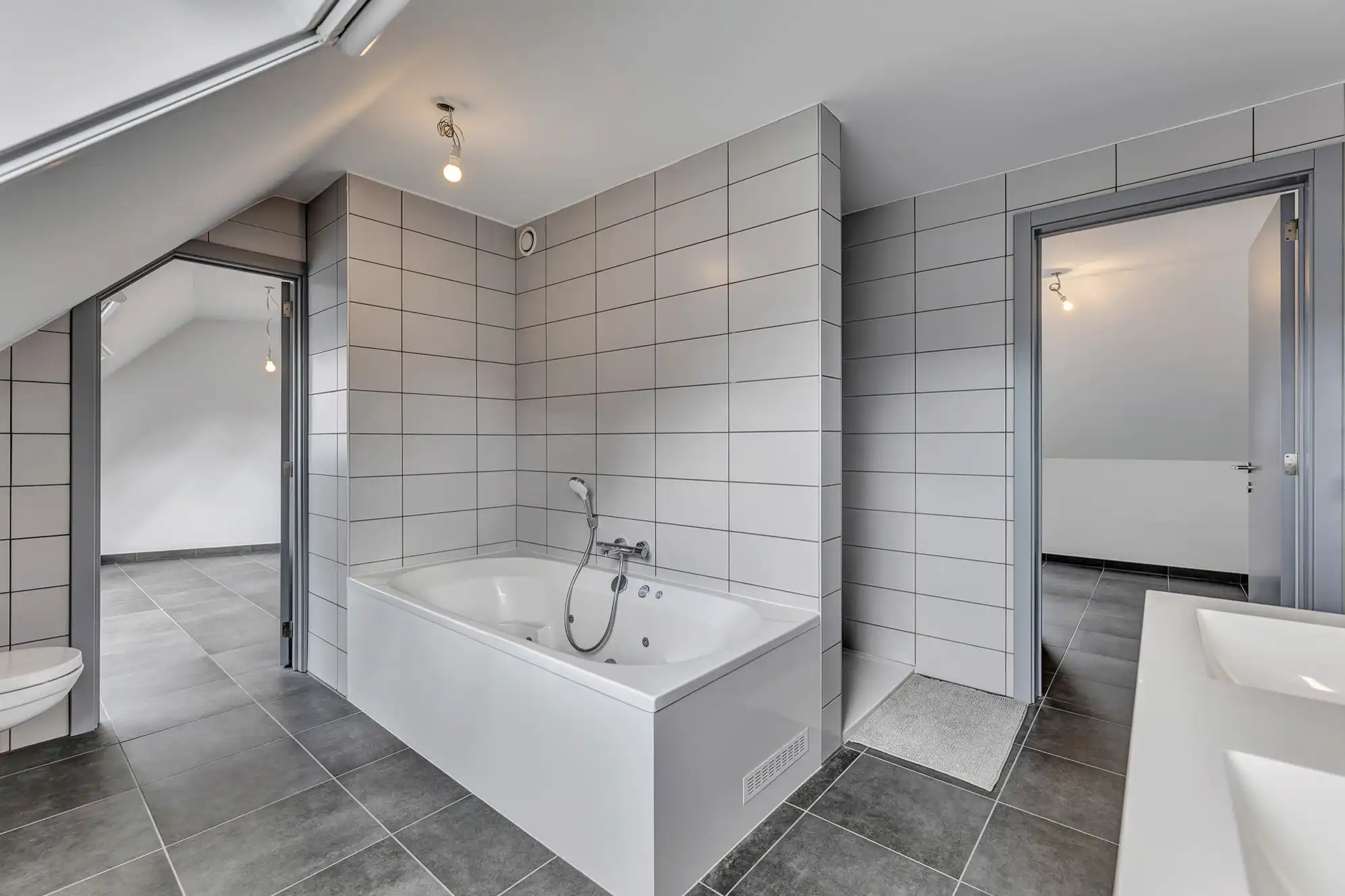 Uniek centraal gelegen duplex met ruim terras foto 17