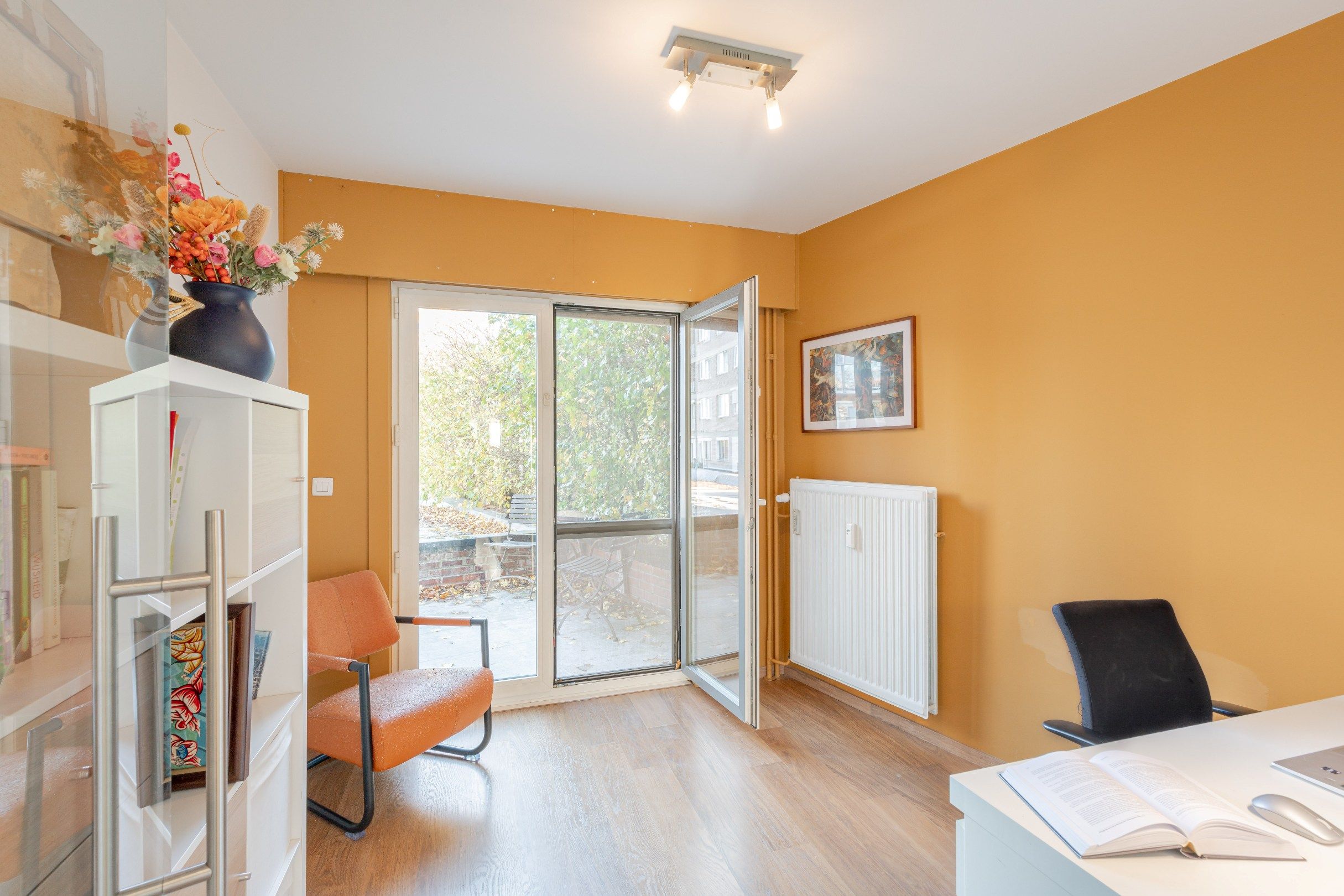 Knap gelijkvloers appartement met terras! foto 13