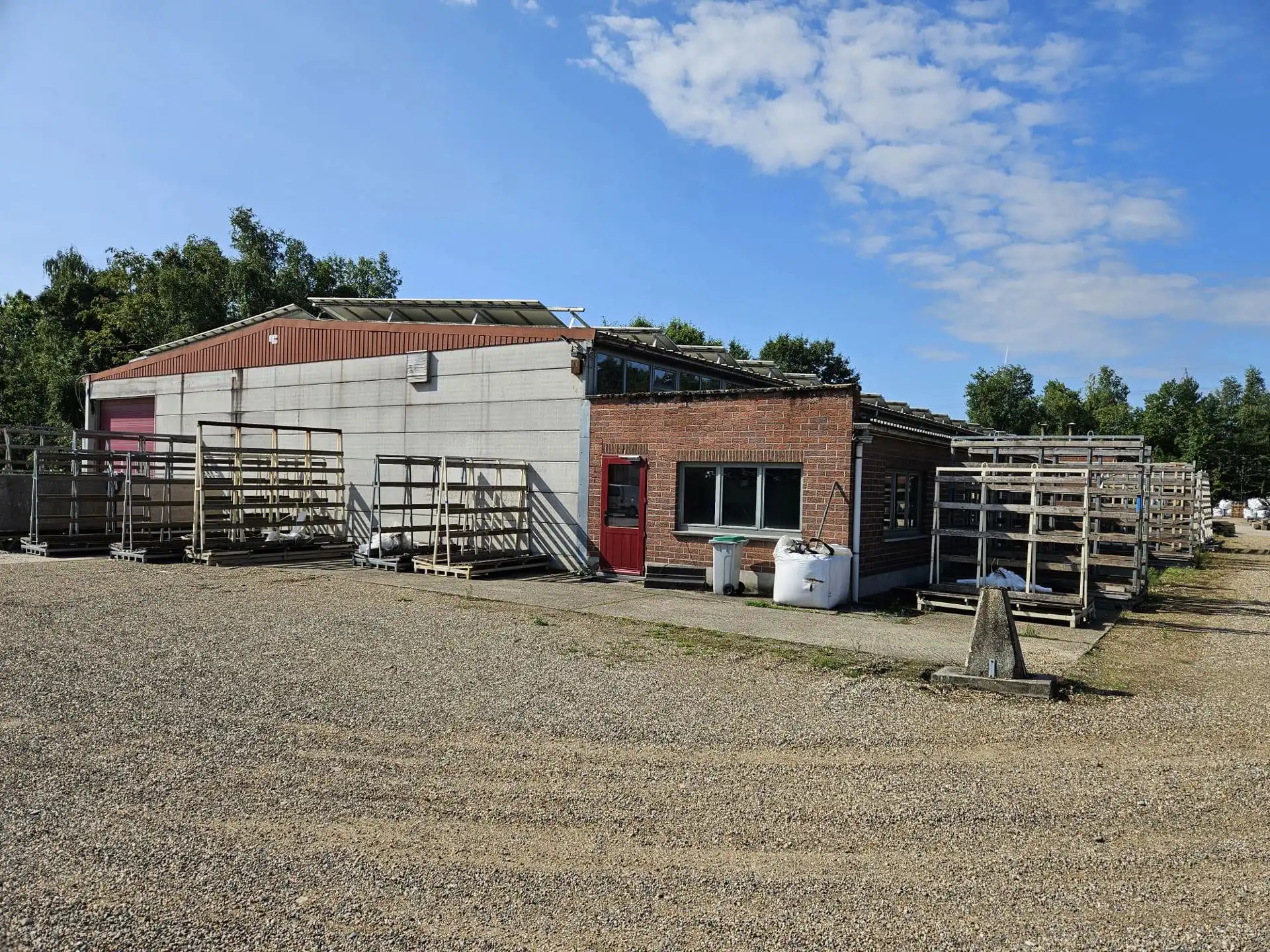 TE HUUR - BEDRIJFSHAL GENK 1000m² (opdeelbaar) - Woudstraat foto 7
