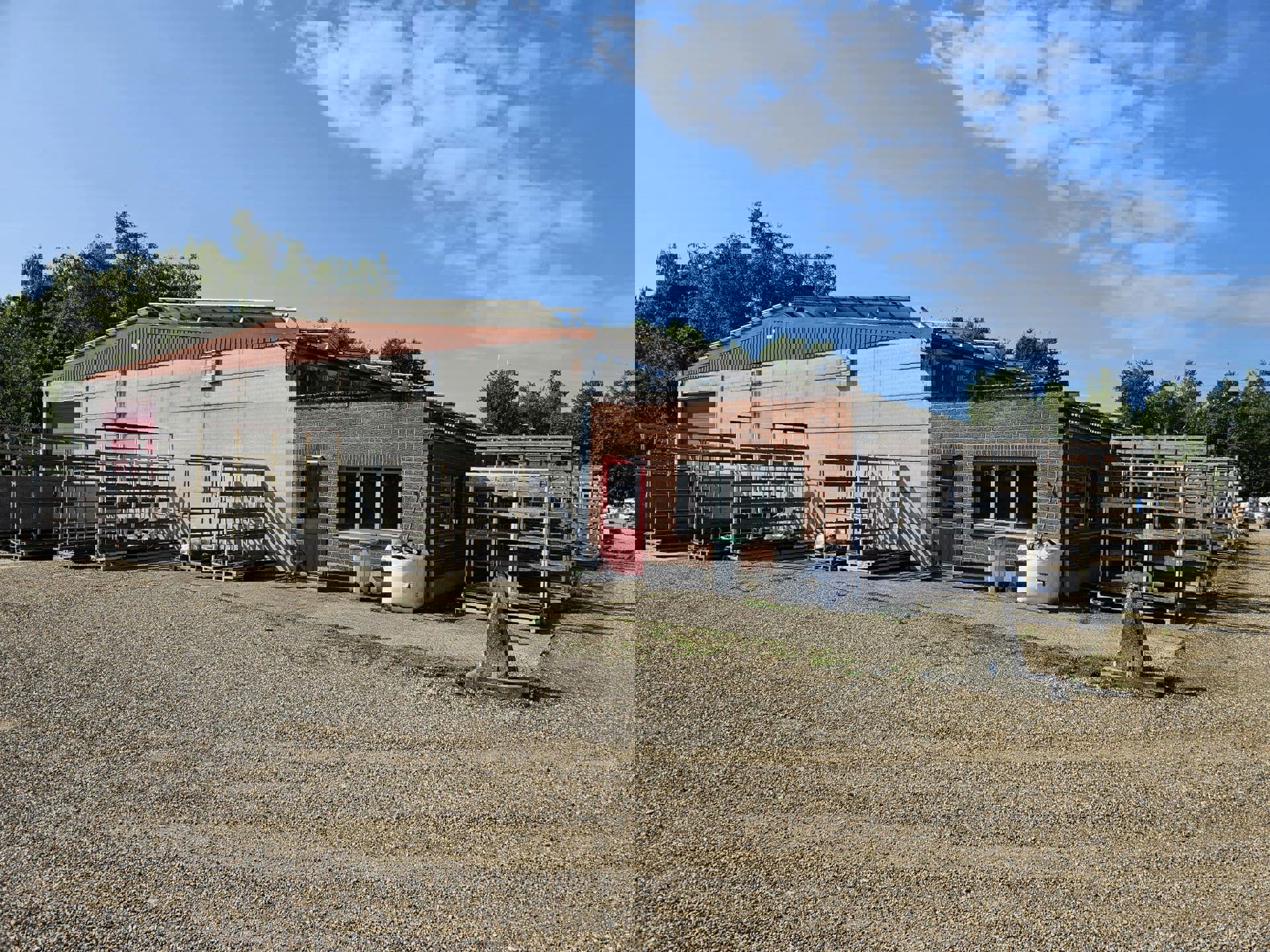 TE HUUR - BEDRIJFSHAL GENK 1000m² (opdeelbaar) - Woudstraat foto 7