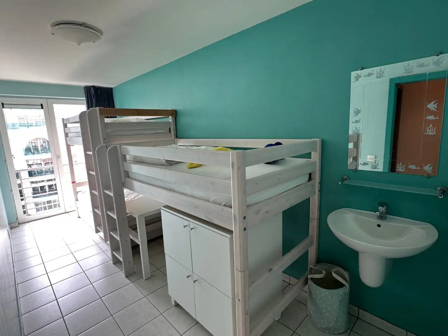 PRACHTIGE GEMEUBELDE PENTHOUSE TE KOOP OP 100 M. VAN HET STRAND IN KOKSIJDE foto 17