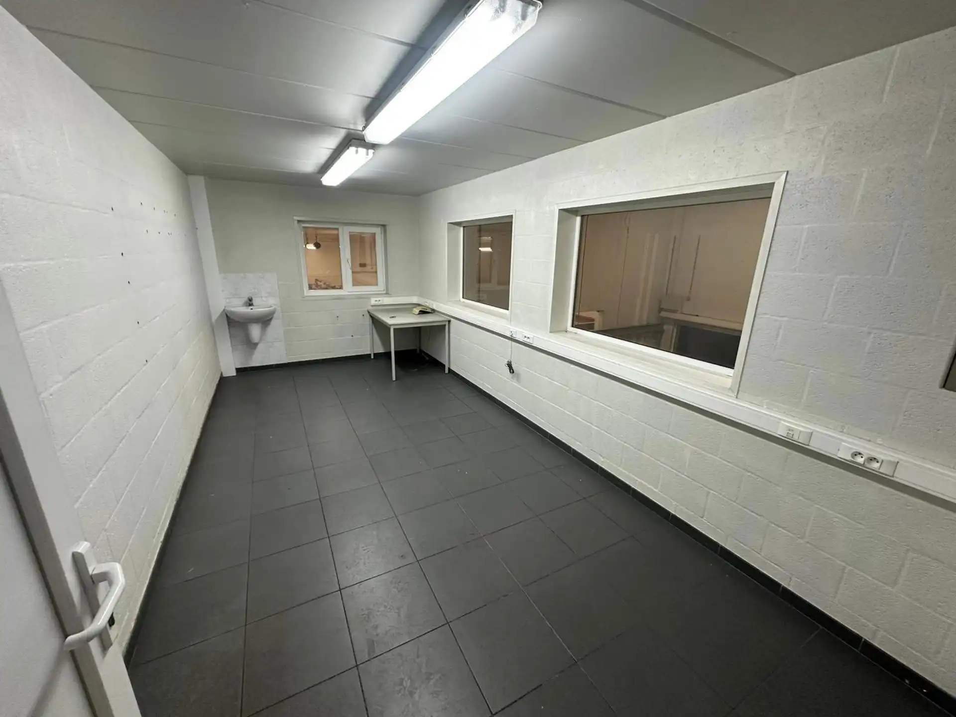 Bedrijfsvastgoed te huur foto 10