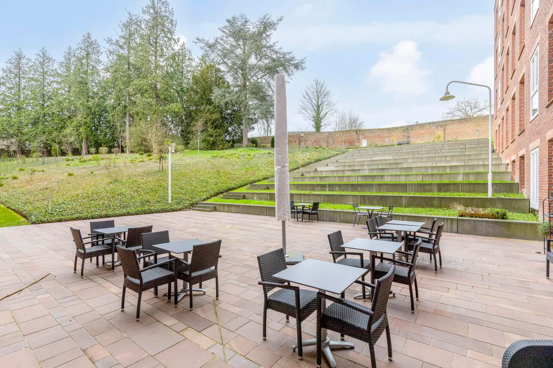 Ruime assistentiewoning met twee slaapkamers op topligging foto 20