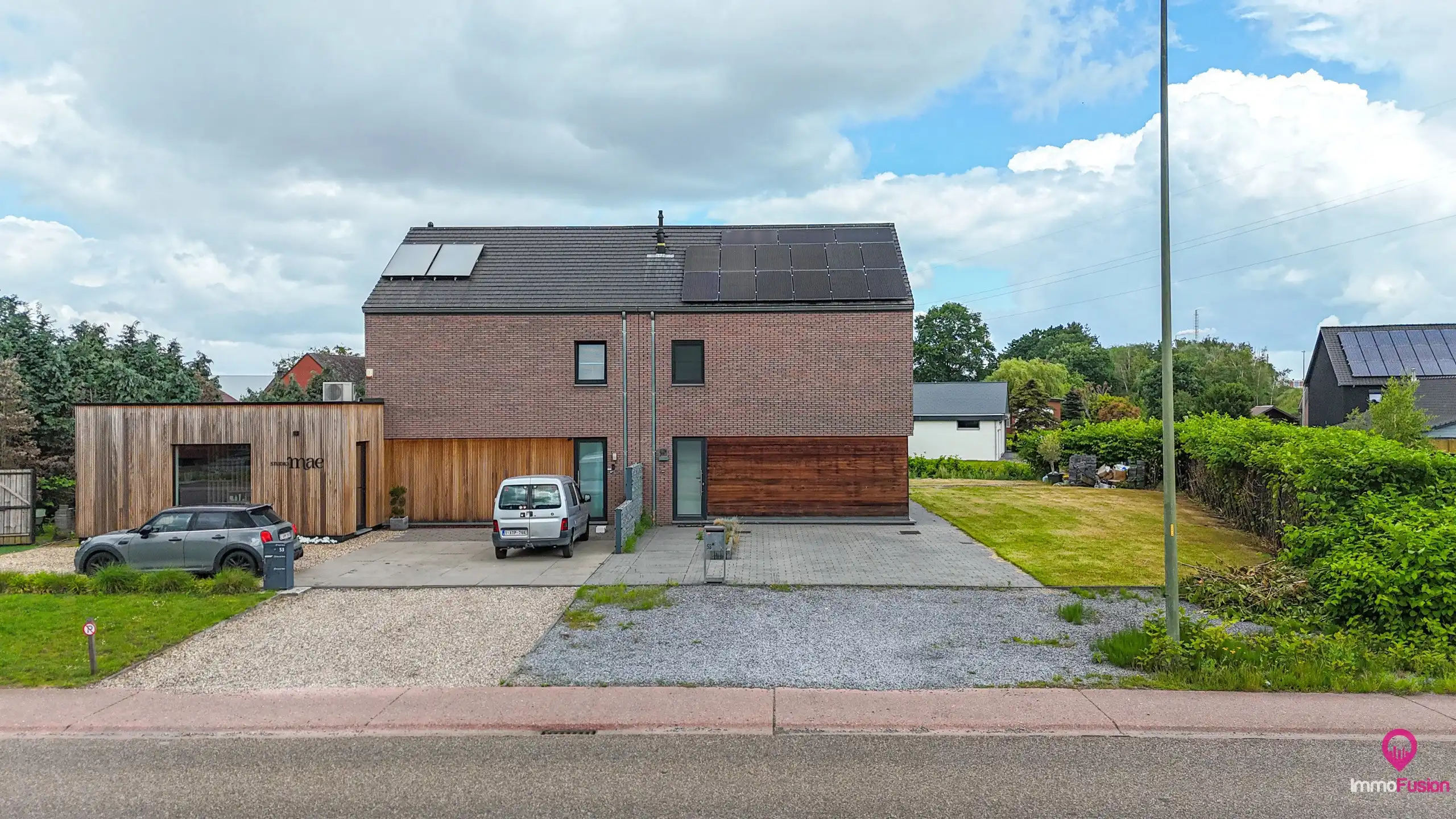 Recente halfopen woning met 3slpks, veranda en ruime tuin! foto 31