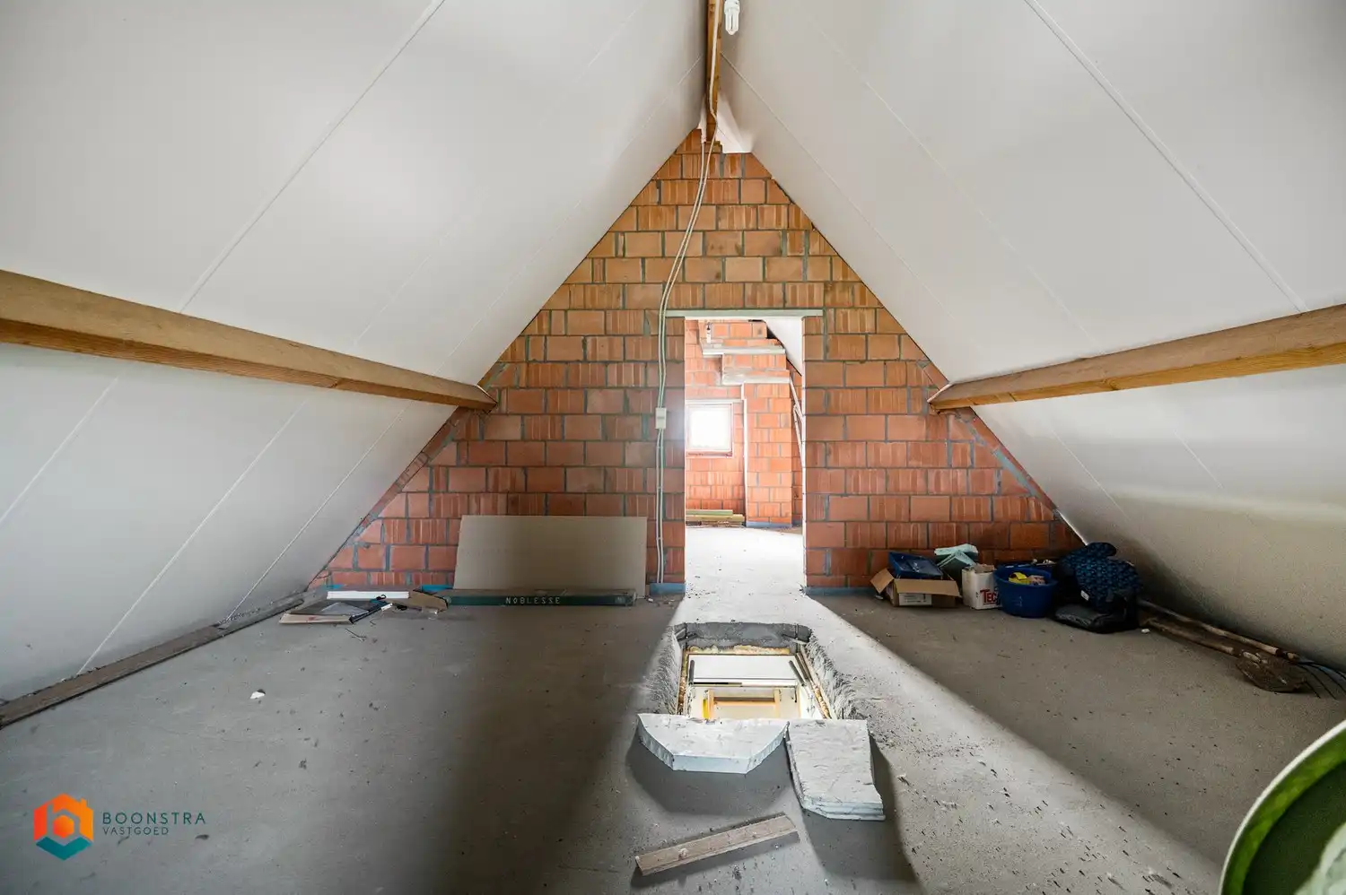 Woning met 4 slaapkamers en achterliggend bos (+-70a) foto 26