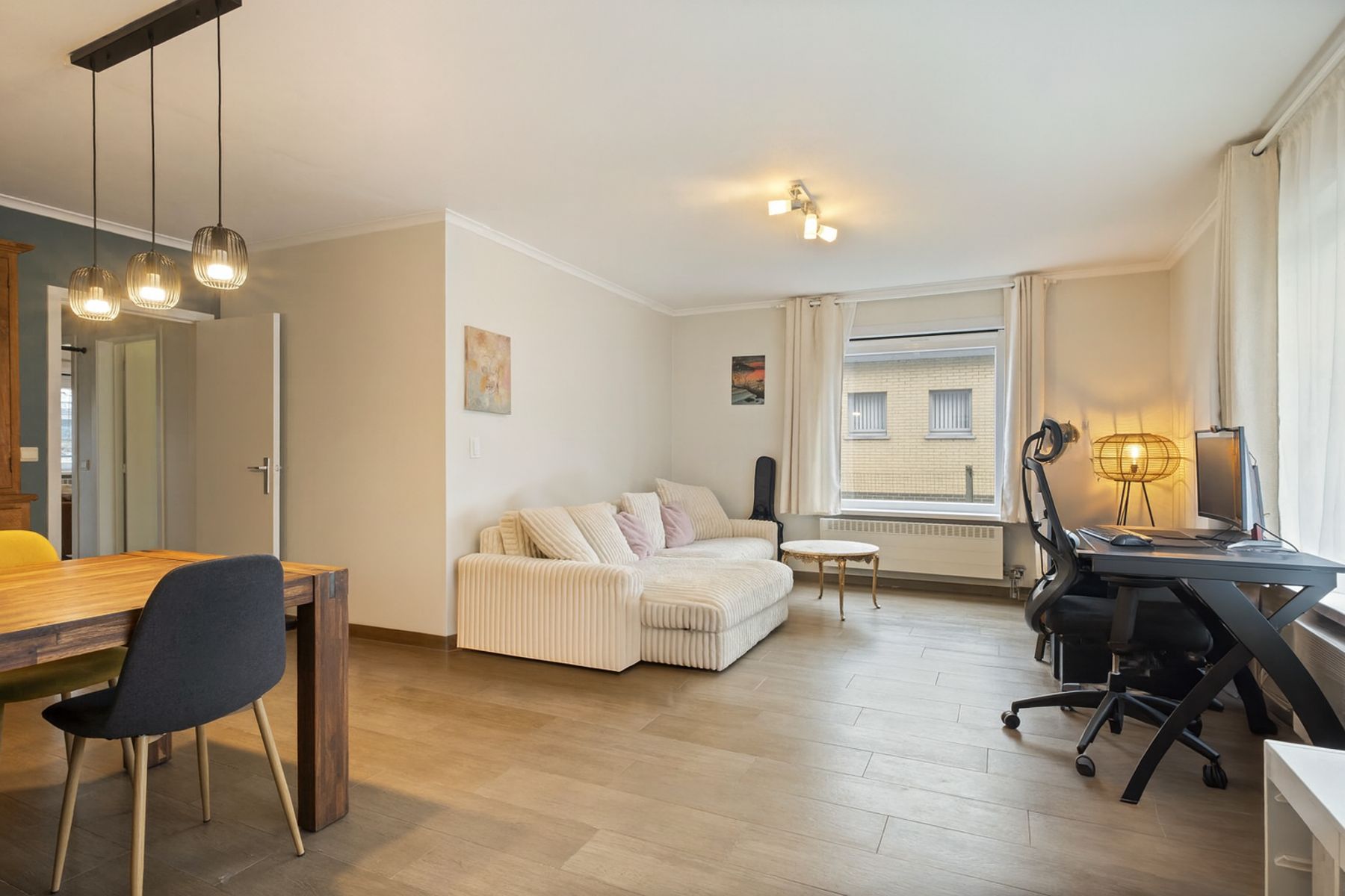 Instapklaar appartement incl. garage centrum Loppem foto 2