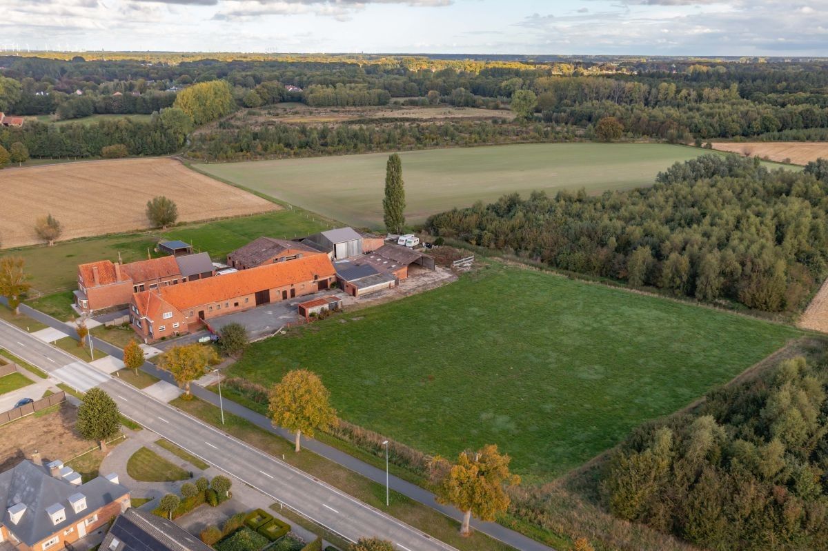 Hoofdfoto van de publicatie: Hoeve op circa 1 ha te koop te Brugge - Assebroek