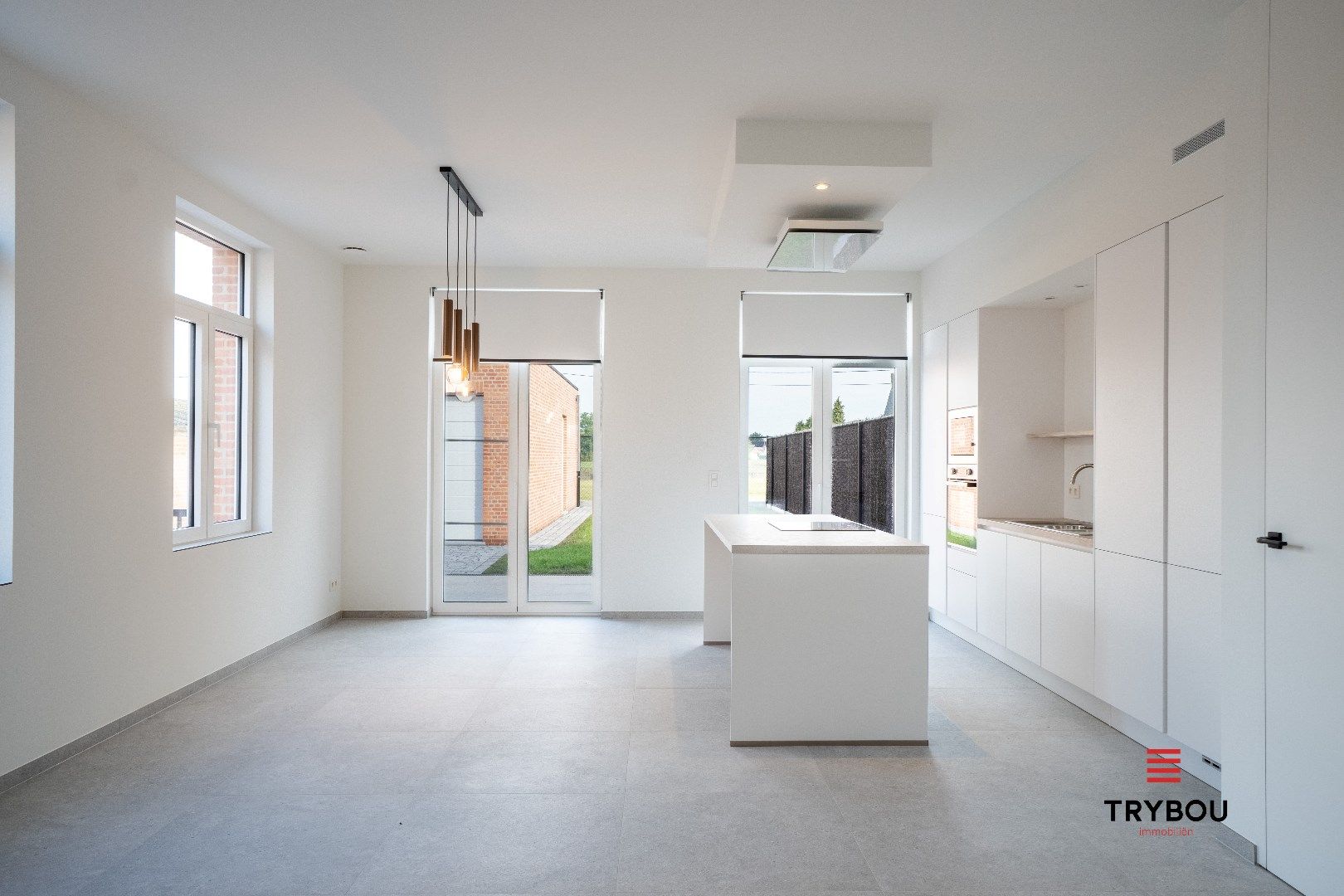 2 hoogwaardig afgewerkte nieuwbouwwoningen met garage foto 3