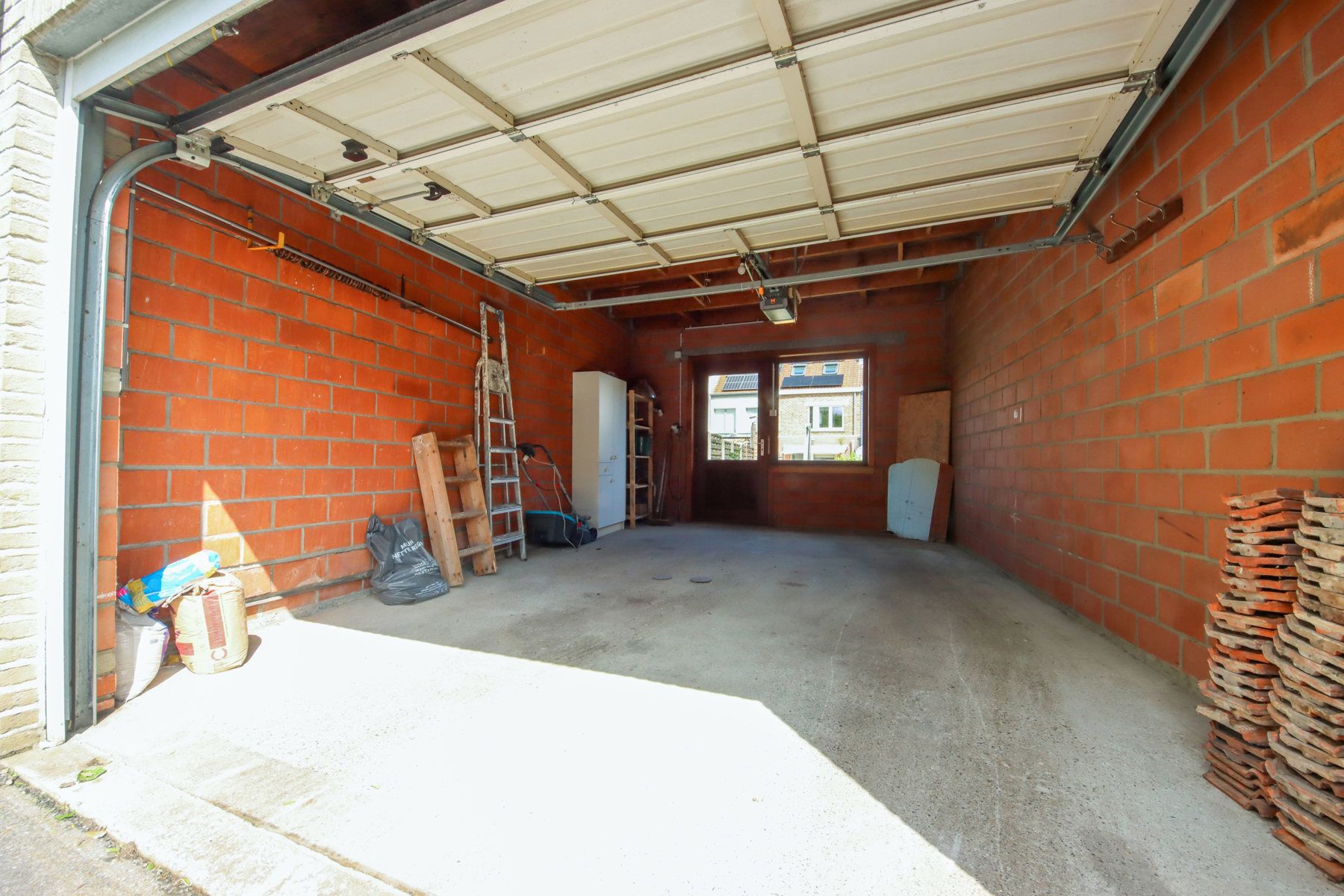 Instapklare, energiezuinige gezinswoning met tuin en garage op toplocatie foto 13