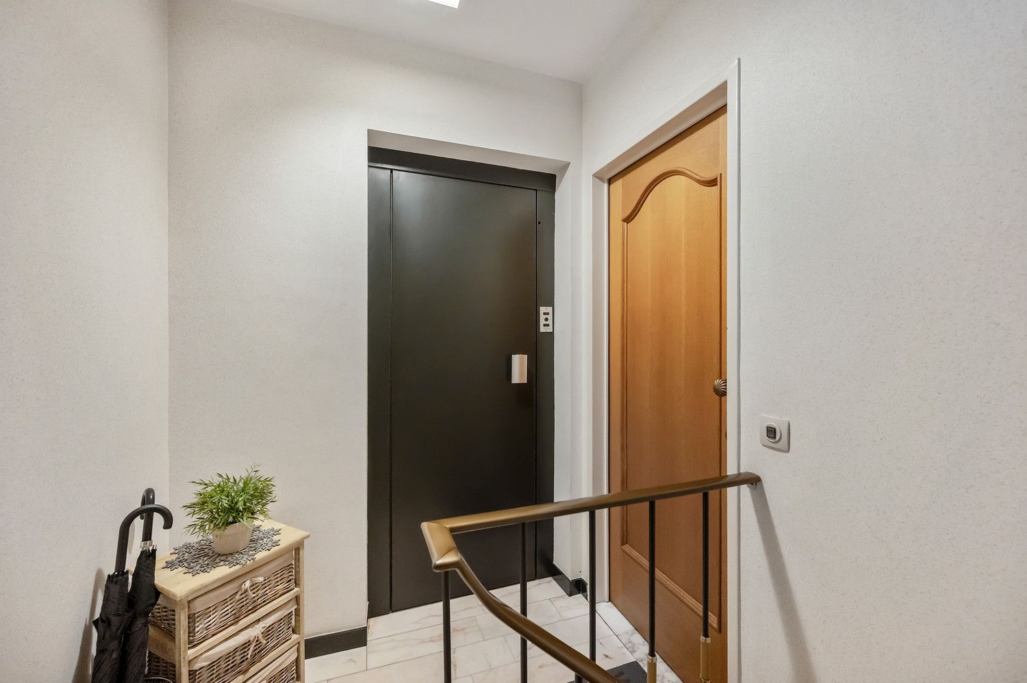 Prachtig appartementsgebouw met 4 appartementen, 1 handelsgelijkvloers en een uiterst gunstige  EPC! foto 53