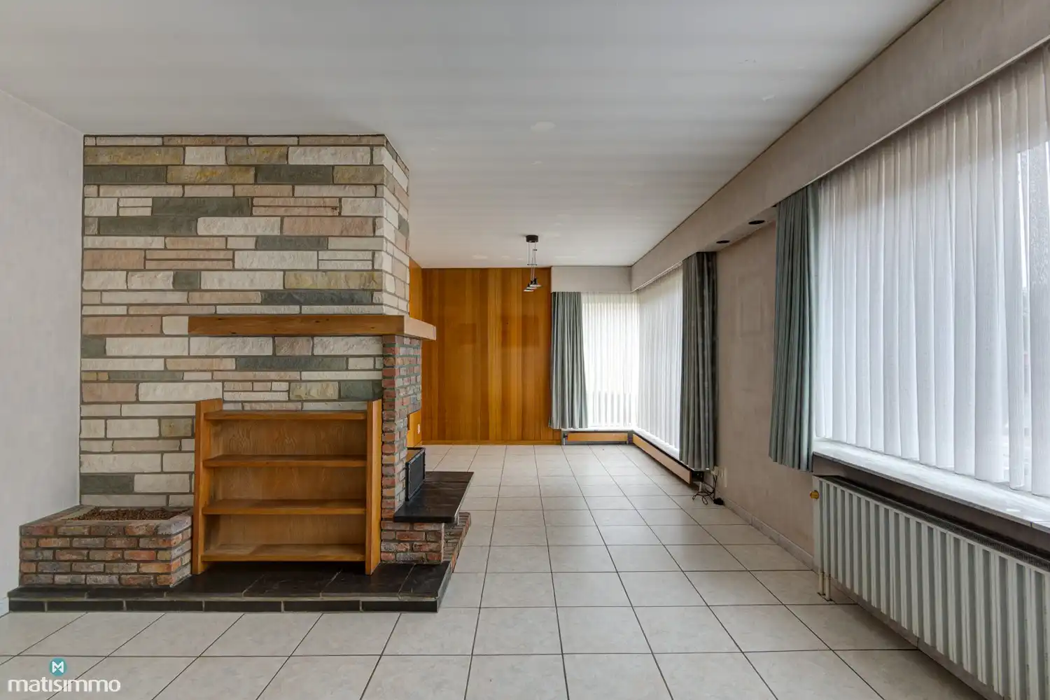 VOLLEDIG ONDERKELDERDE EENGEZINSWONING MET 4 SLAAPKAMERS, GARAGE EN RUIME TUIN IN BILZEN-CENTRUM foto 4