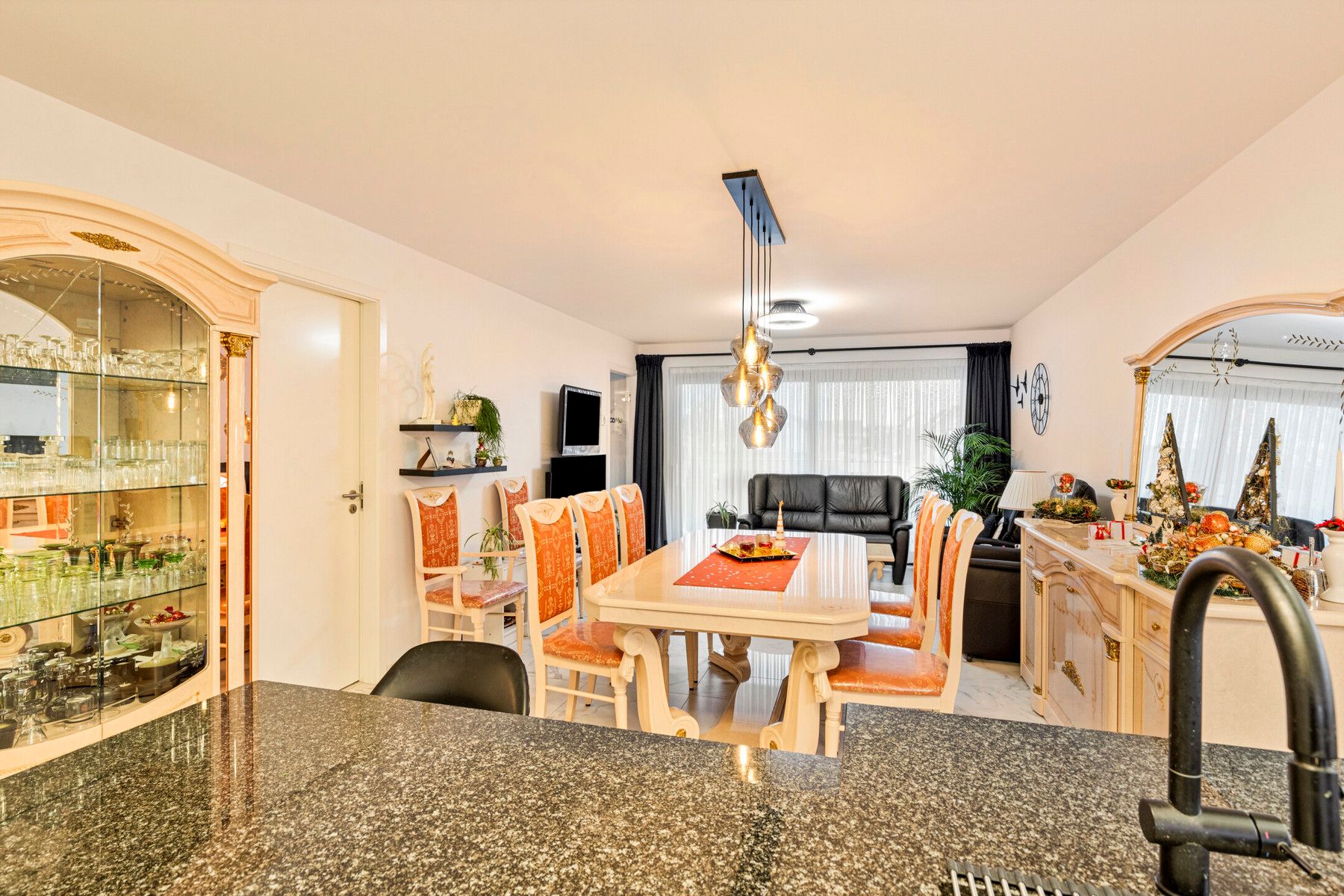 Recent appartement met ruime garagebox te BERLAAR foto 11