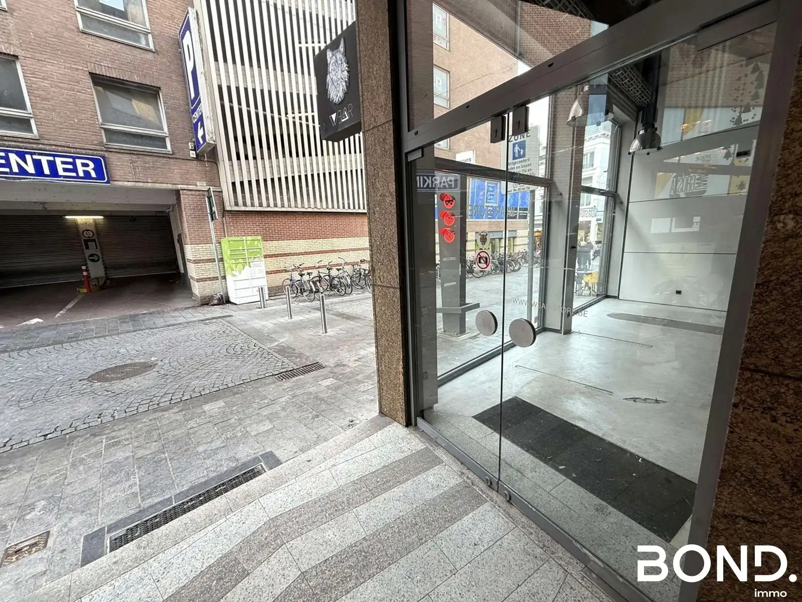 Handelsgelijkvloers tussen Bondgenotenlaan en Diestsestraat foto 21