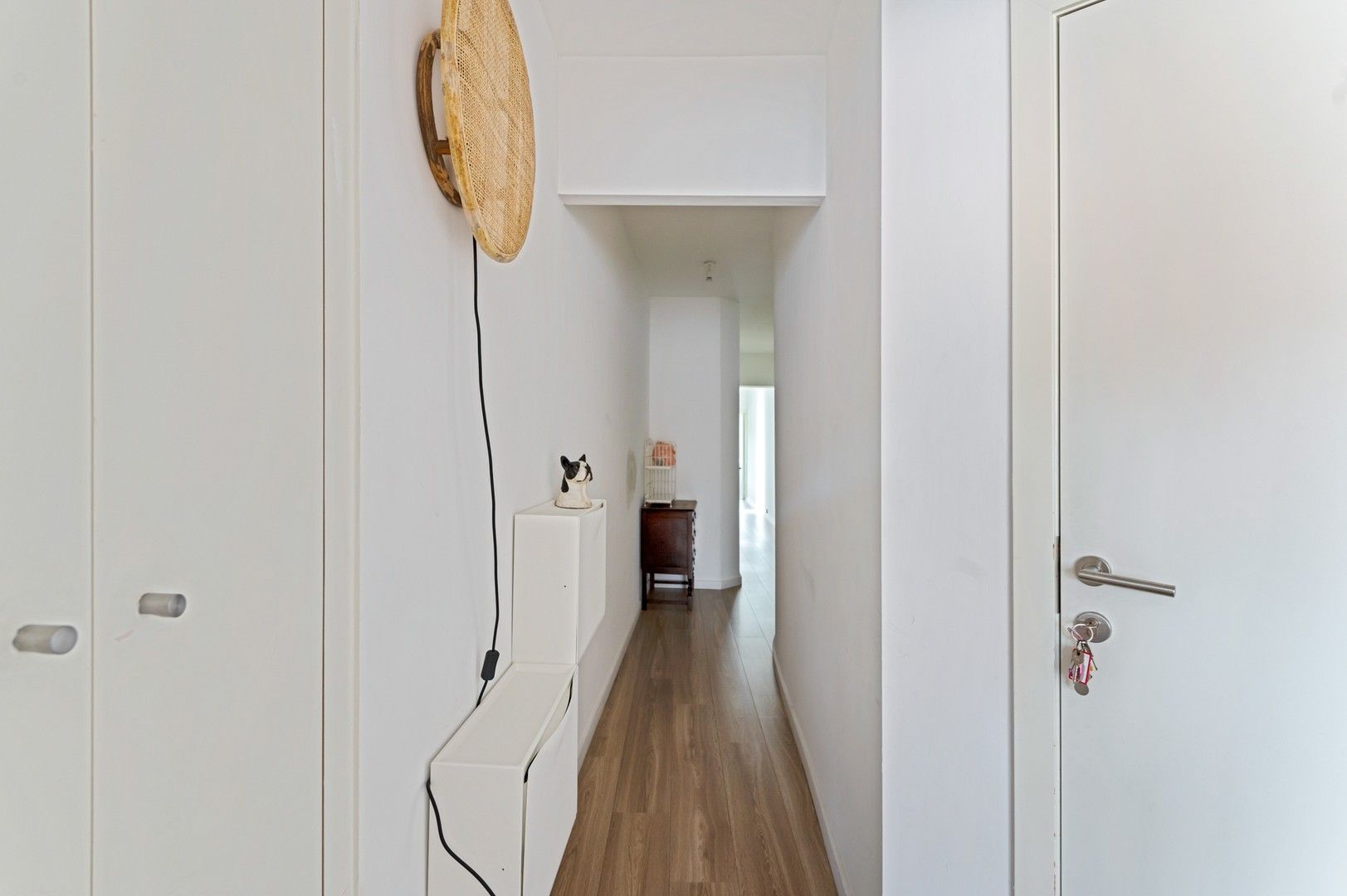 Recent instapklaar 2-slpk appartement in centrum Brasschaat foto 2