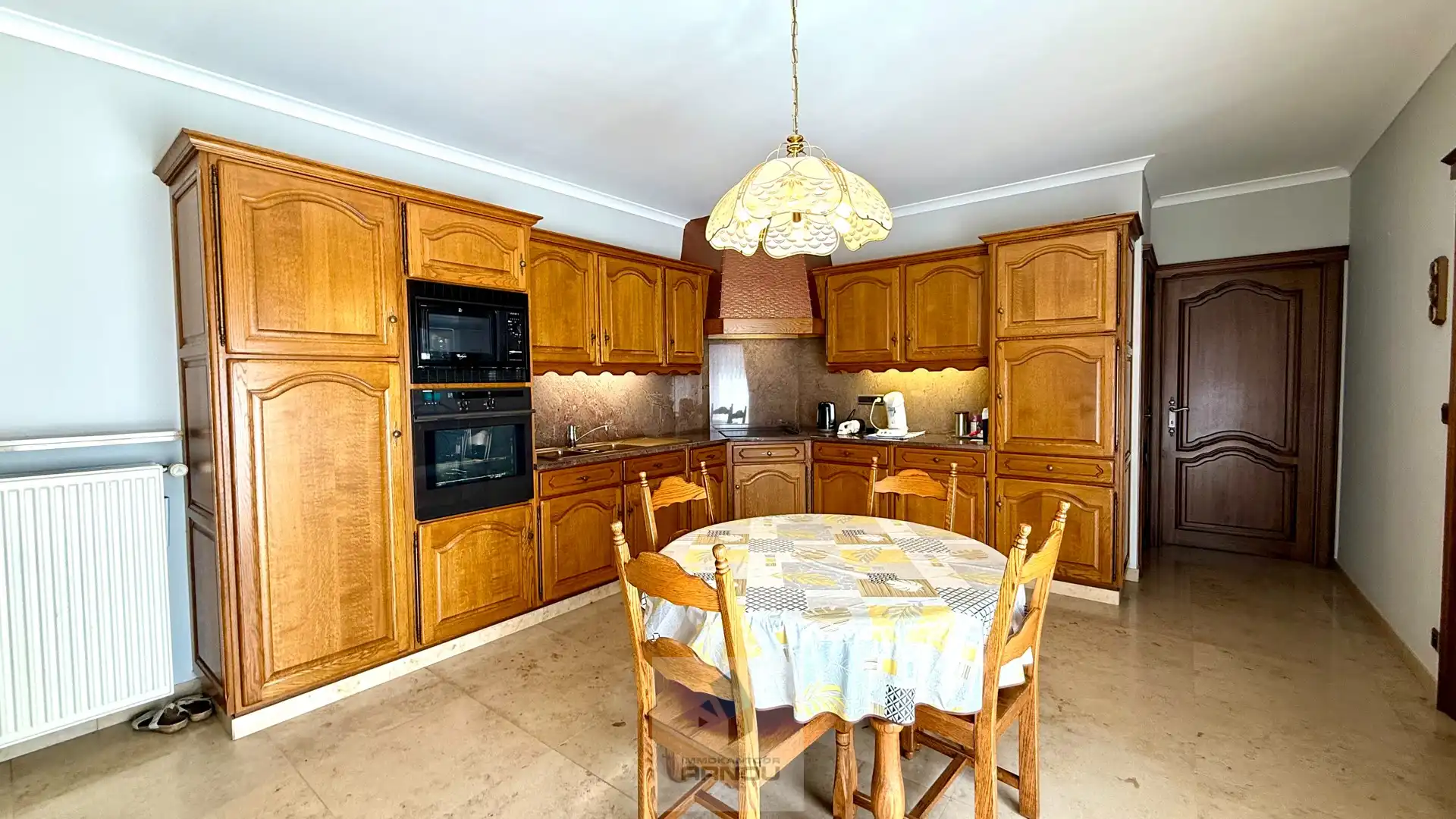 Verrassend ruime gelijkvloerse woning met 2 slaapkamers op gunstige ligging foto 11