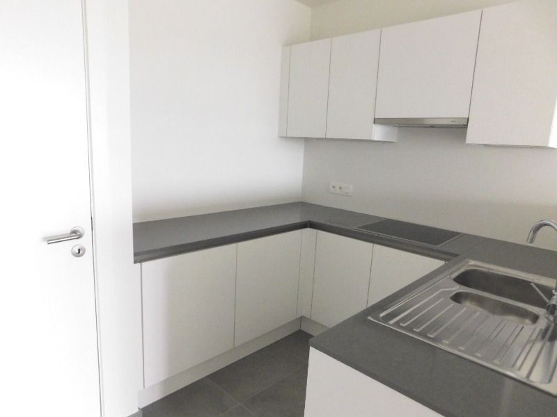 Appartement aan het water met zicht op de vaart inclusief garage en berging! foto 9