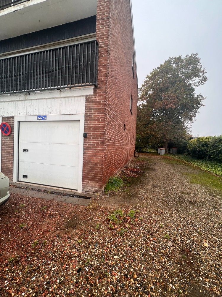 Centraal gelegen appartement met 3 slaapkamers en garage in Residentie Peterheimsveld, te Smeermaas, Lanaken foto 13