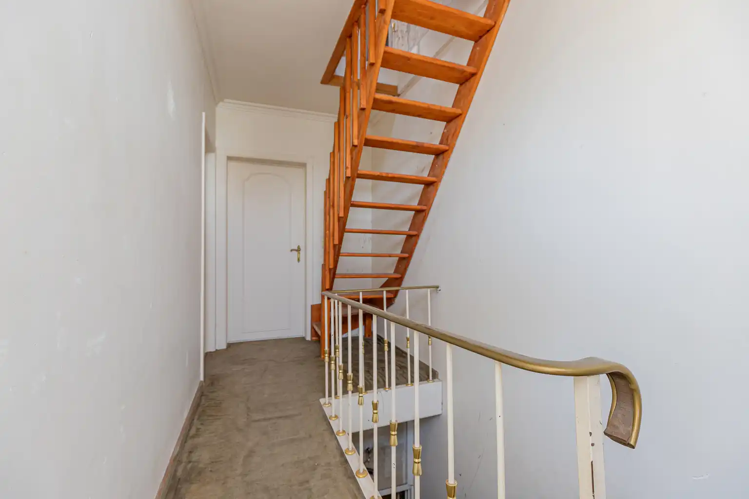 Handelsruimte met woonst in Opwijk centrum! foto 15