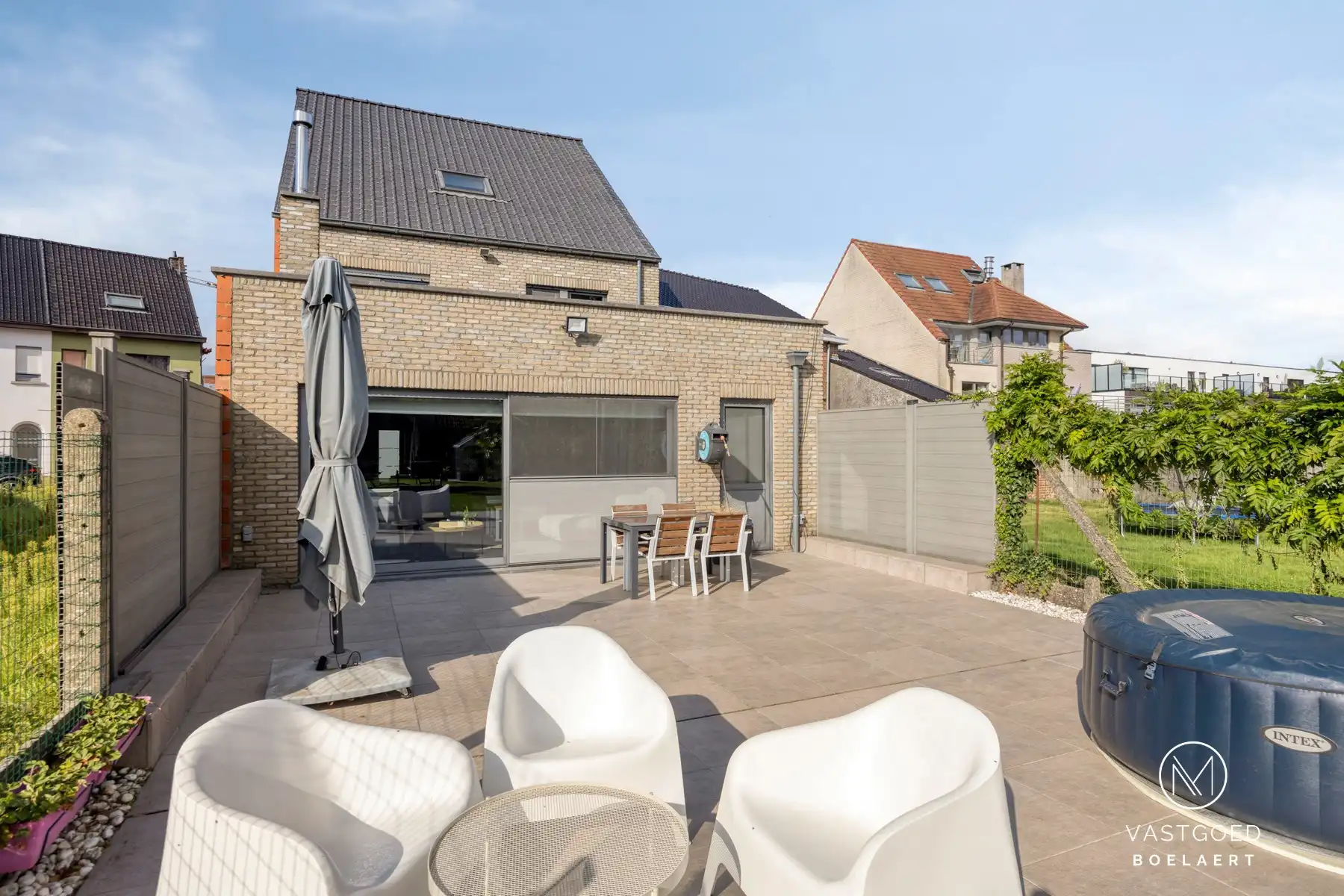 Ruime gezinswoning met tuin en garage te Haaltert foto 26