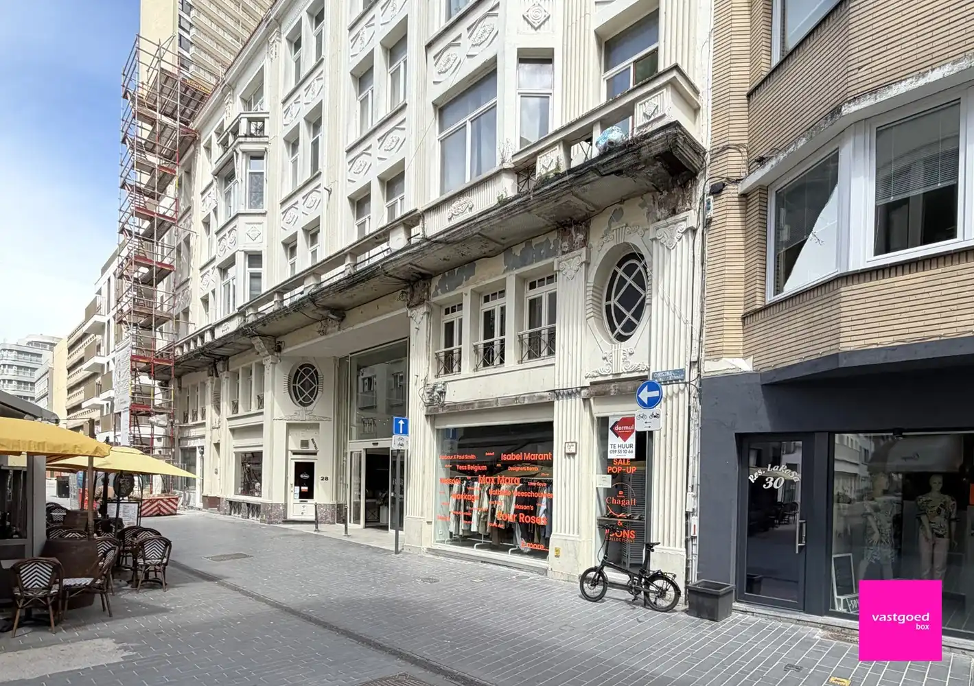 Betaalbaar 2-slaapkamerappartement op toplocatie in Oostende foto 21