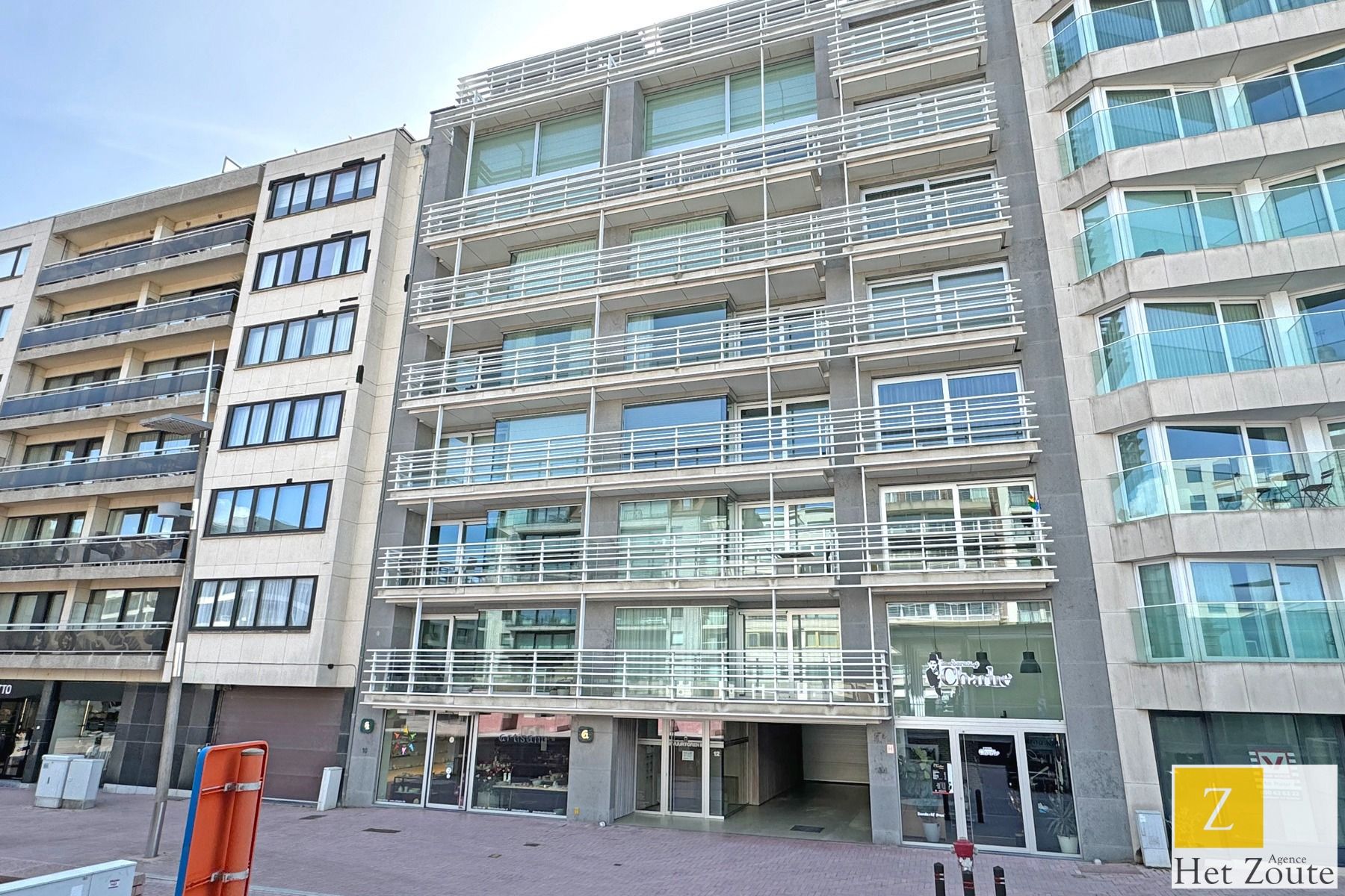 Instapklaar appartement met zijdelings zeezicht te Knokke foto 18