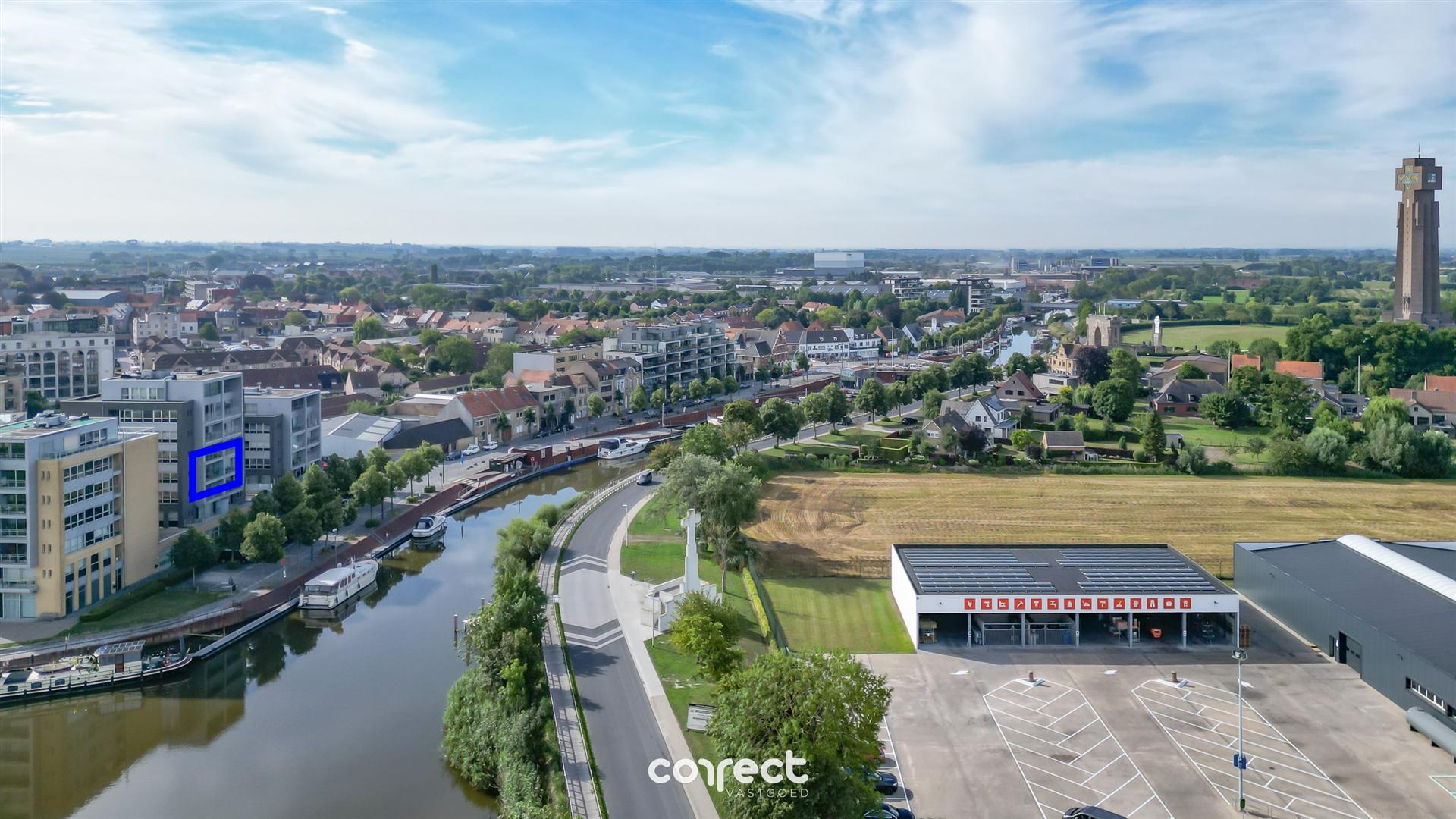 Lichtrijk en instapklaar 3 slaapkamer appartement met zicht op de IJzer. foto 10