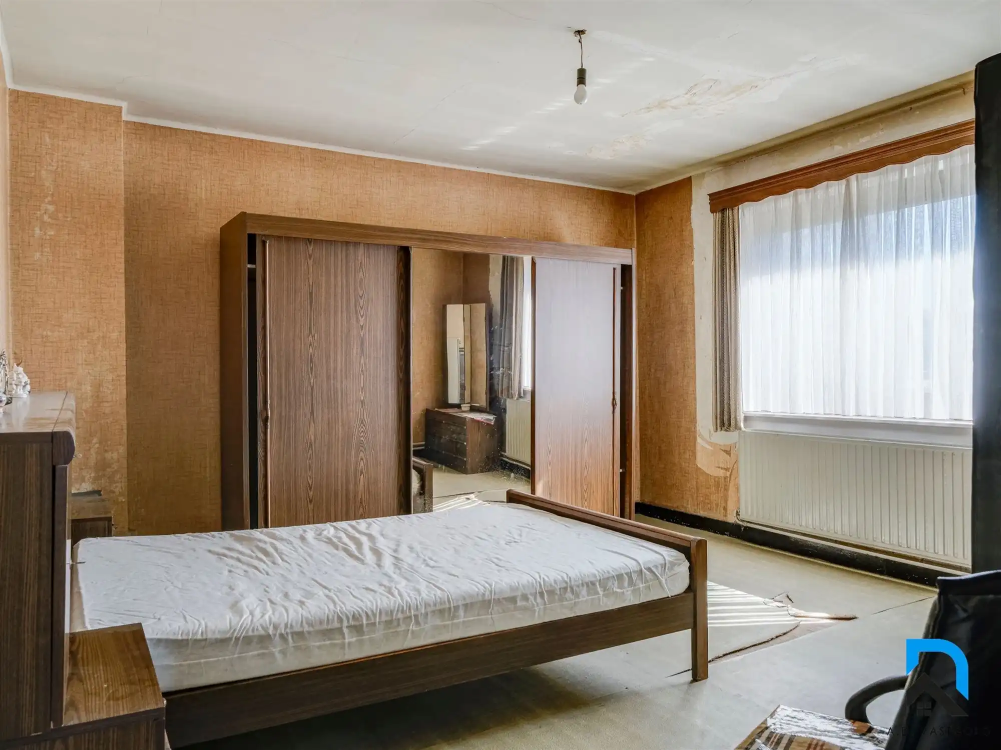 Te renoveren woning met 5 slaapkamers in Vlakveld foto 11