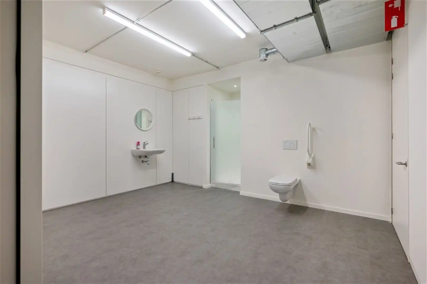 Kantoorgebouw foto 26