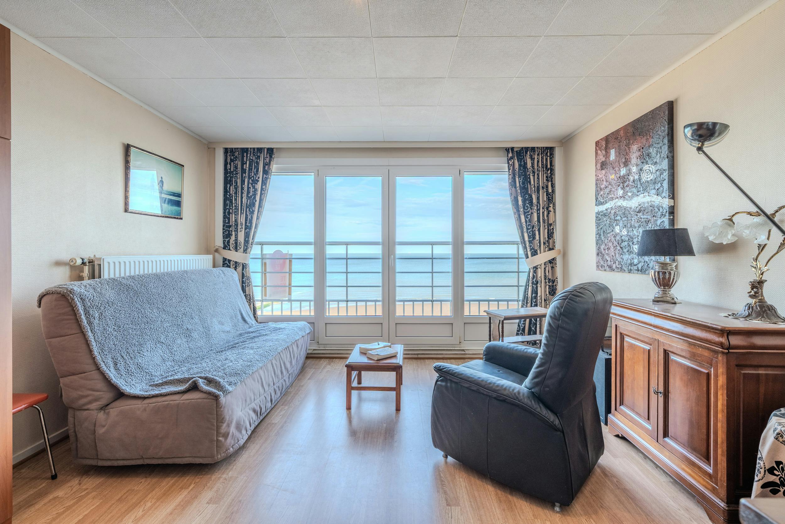 Studio met prachtig frontaal zeezicht te koop te Middelkerke foto 4