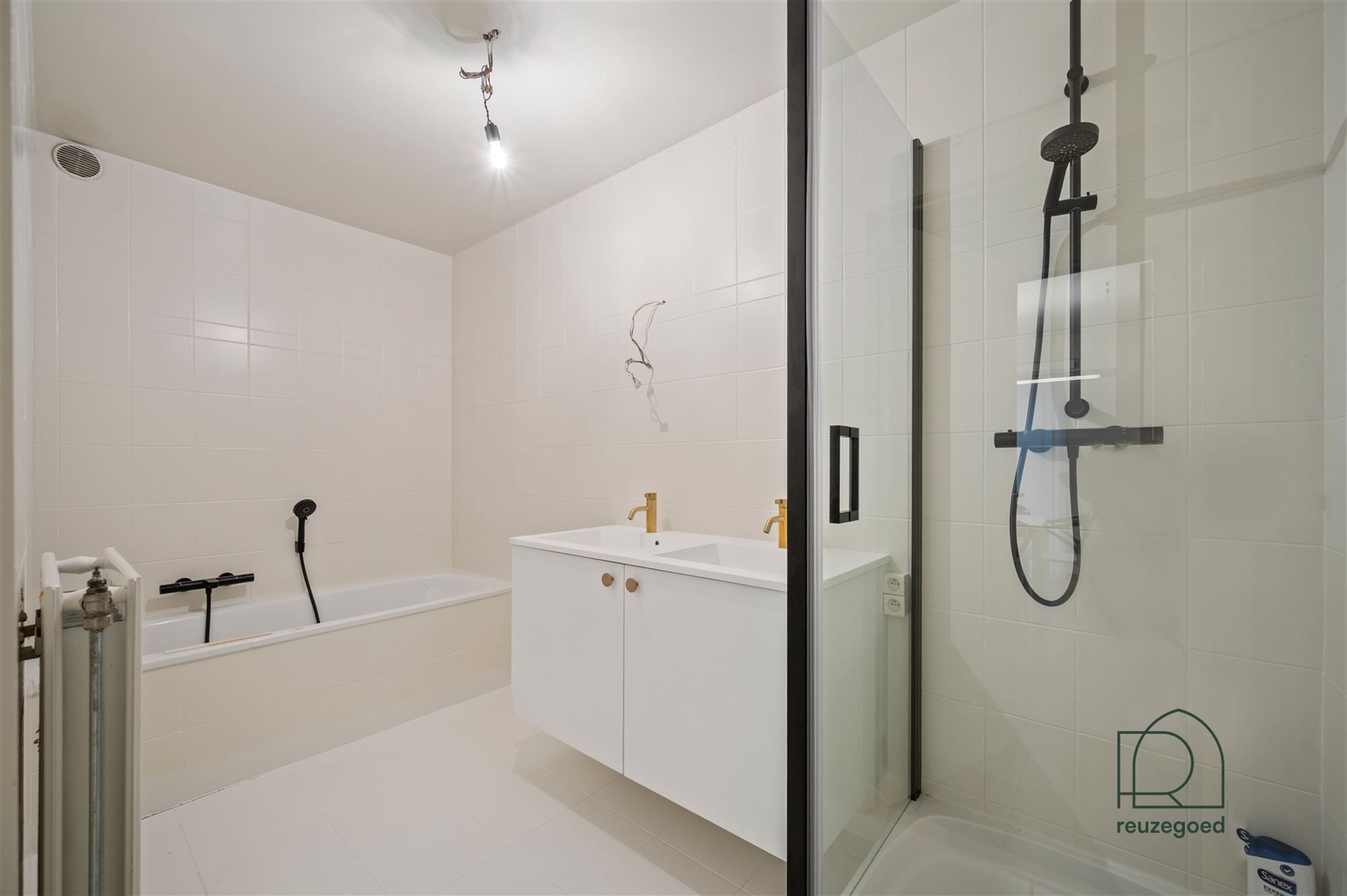 Licht en verzorgd appartement met 2 slaapkamers nabij de vernieuwde Heyvaertsite foto 17