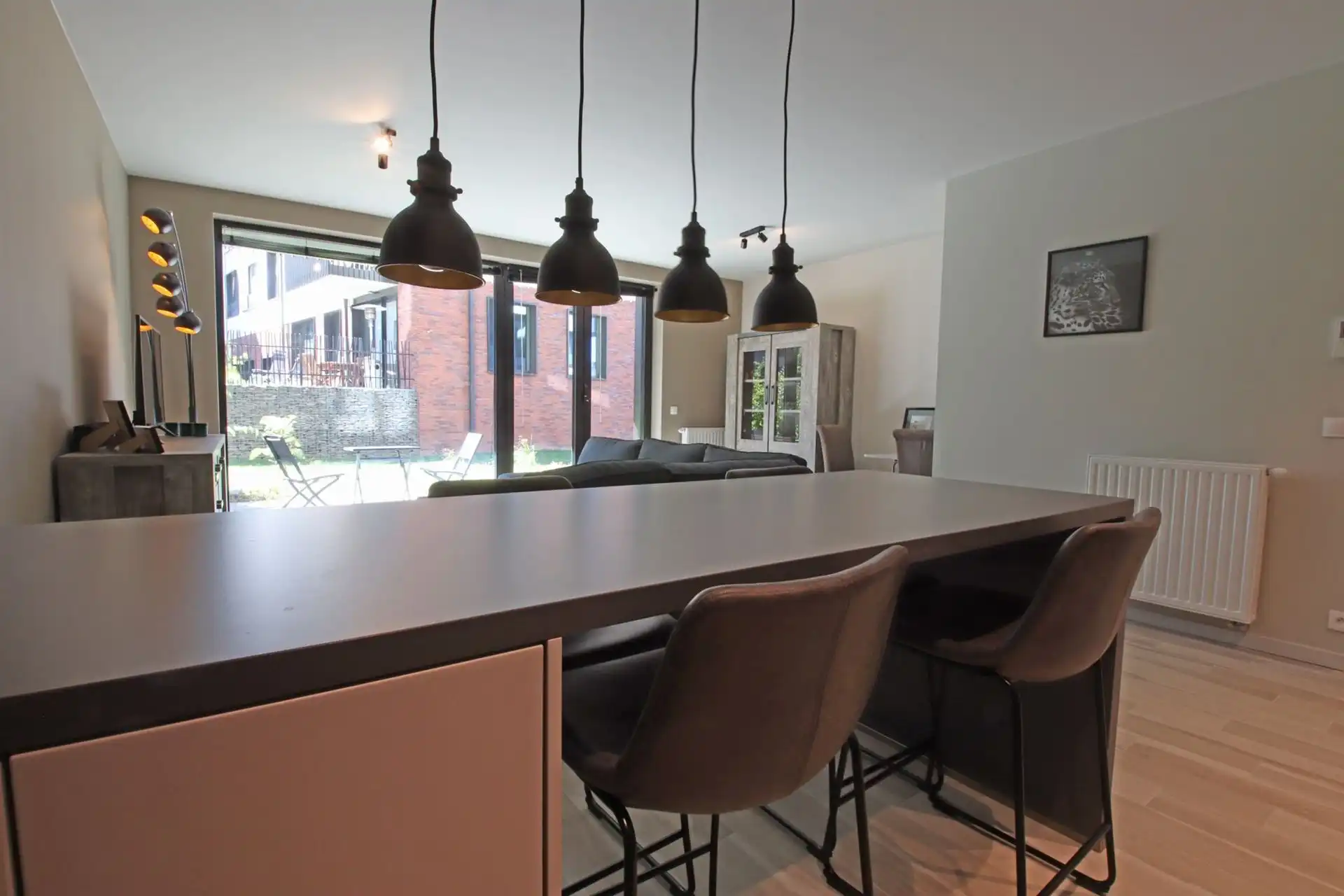Recent en volledig gemeubeld appartement foto 3