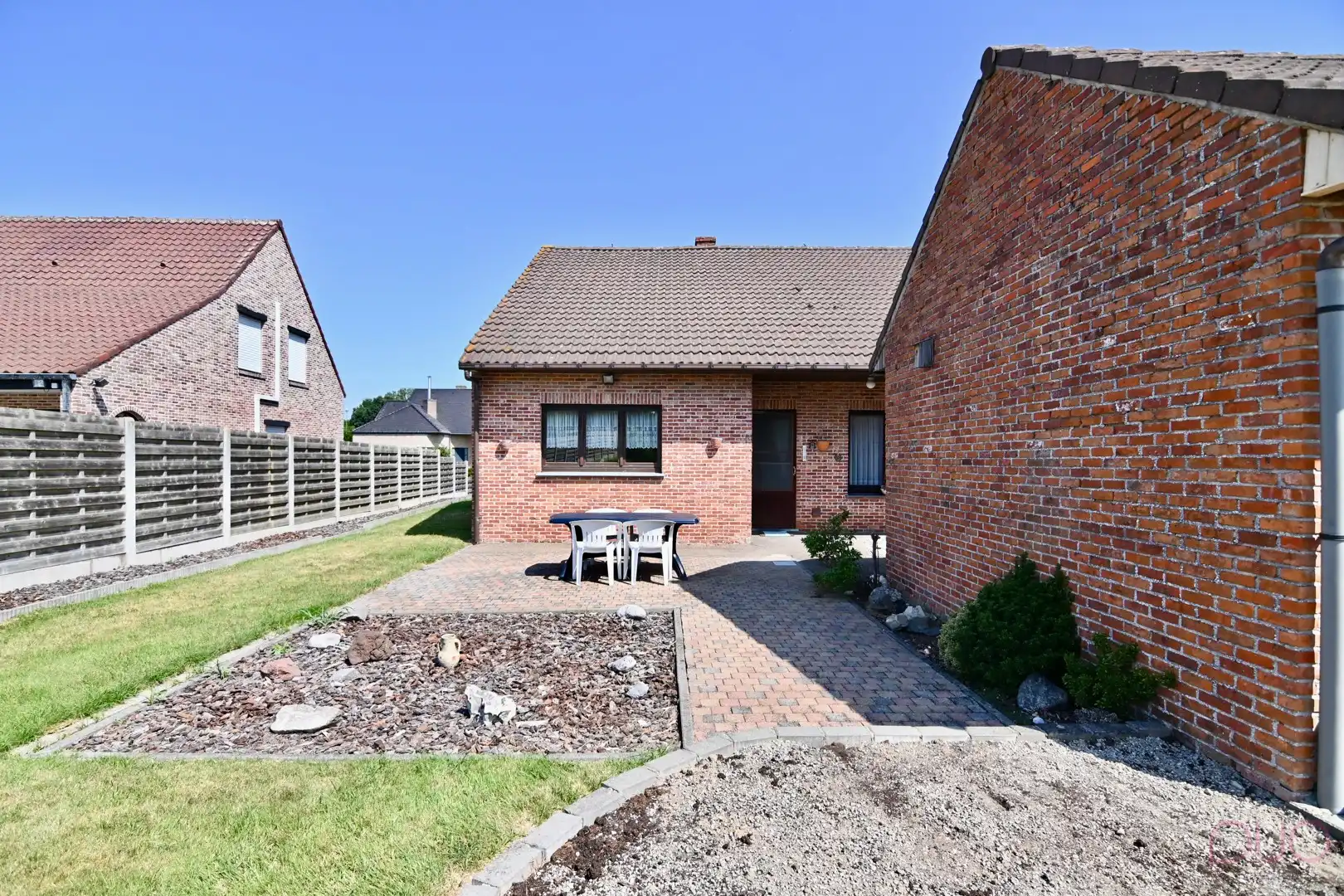 Landelijk wonen met eindeloos potentieel op een prachtig zuidgericht perceel van 14a91ca foto 28