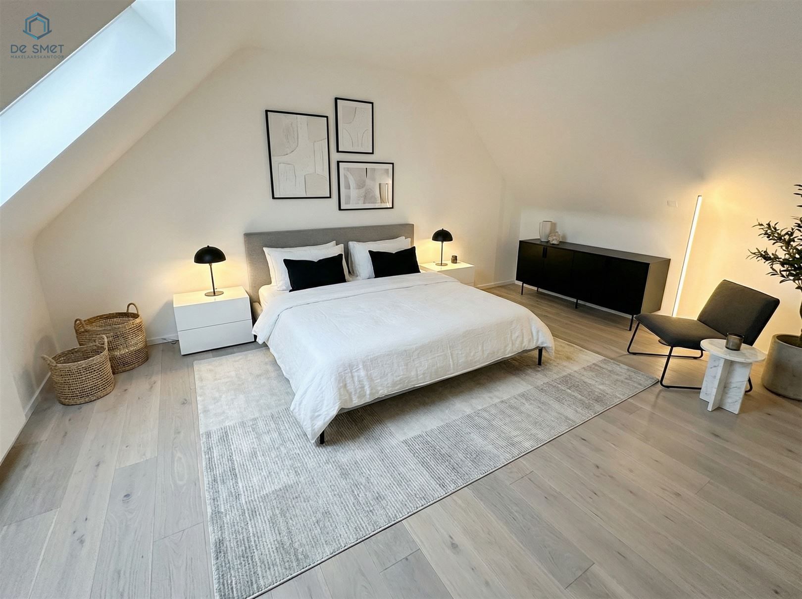 Rustig gelegen, energiezuinige nieuwbouwwoning met 4 slaapkamers en tuin foto 24