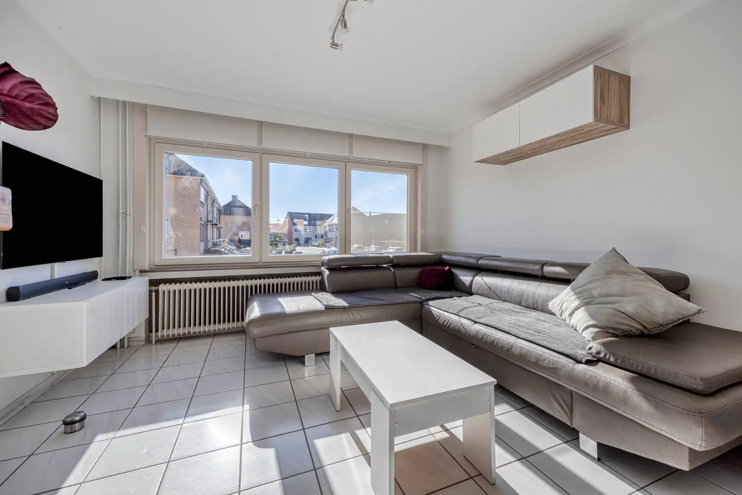 INSTAPKLARE, ENERGIEZUINIGE WONING NABIJ HET CENTRUM VAN DIEST! foto 4