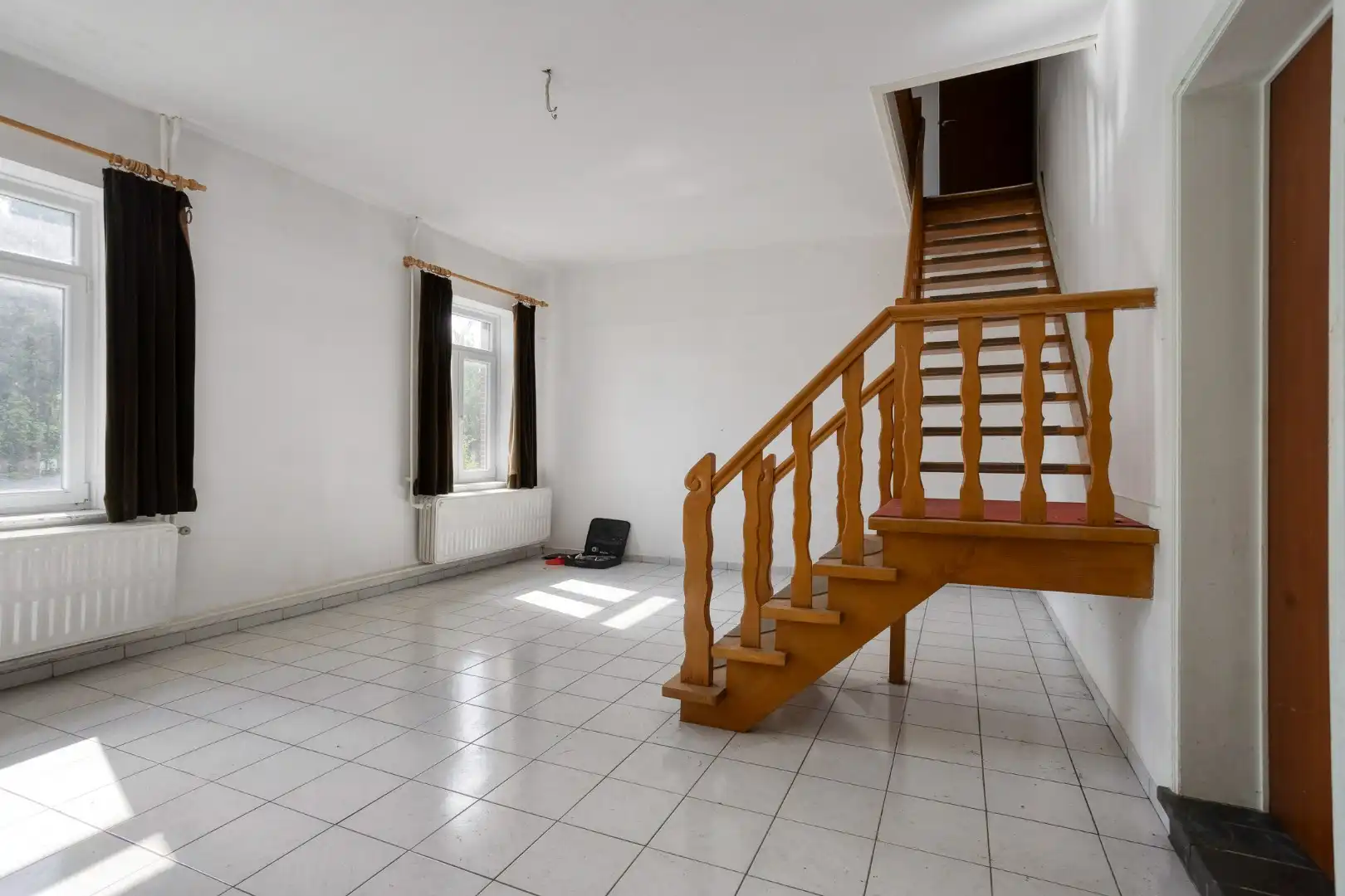 TE RENOVEREN WONING met 2/3/4 slaapkamers en tuin – 1640 SINT-GENESIUS-RODE foto 7