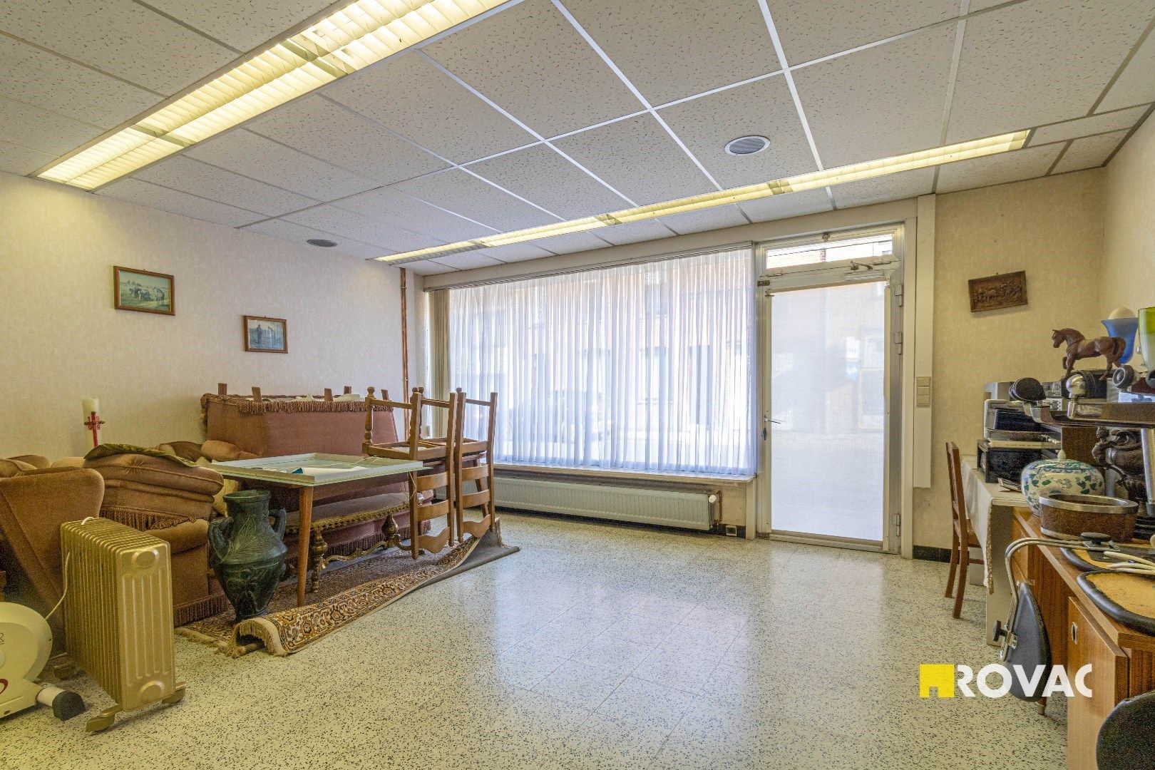 Ruime woning met 4 slaapkamers én veel potentieel nabij centrum foto 10