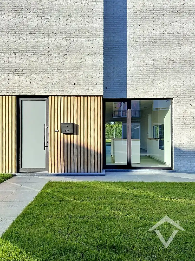 Nieuwbouwwoning met 3 slaapkamers in centrum Koekelare  foto 3