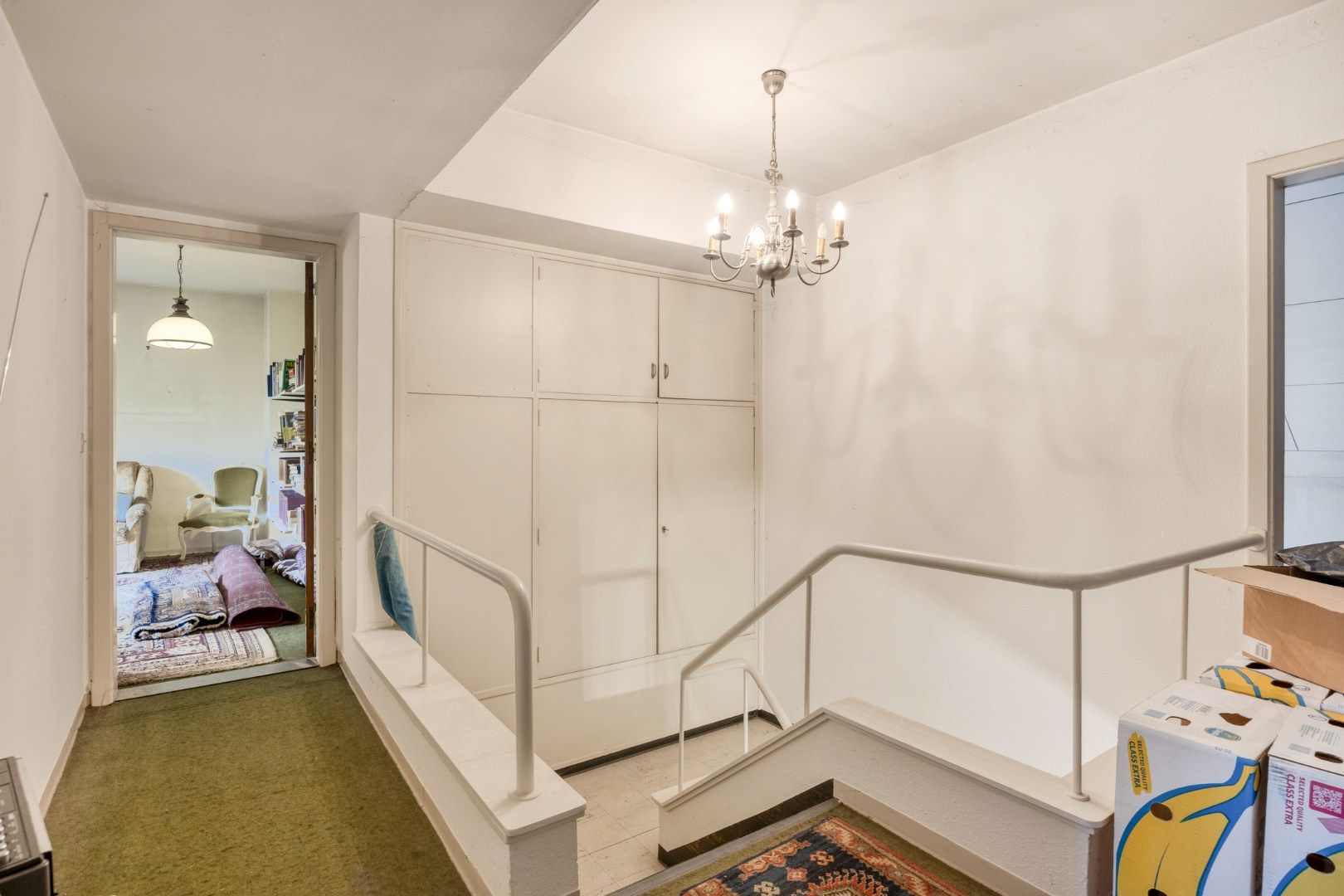 Ruime karaktervolle woning met 5 slaapkamers op een zonnig perceel van 12 are !  foto 11