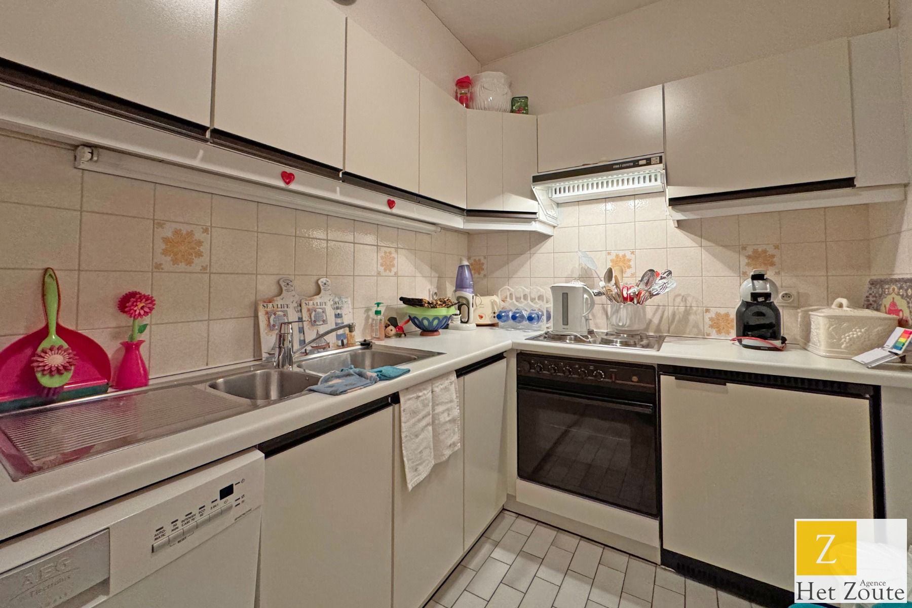 Te renoveren appartement vlakbij Zeedijk incl. staanplaats foto 7
