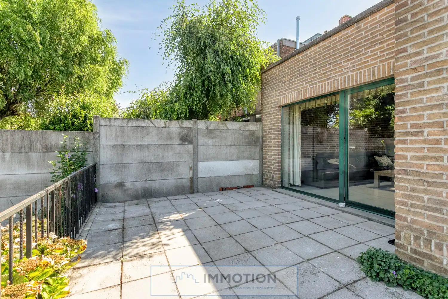 Karaktervolle stadswoning met renovatiepotentieel en unieke troef foto 13